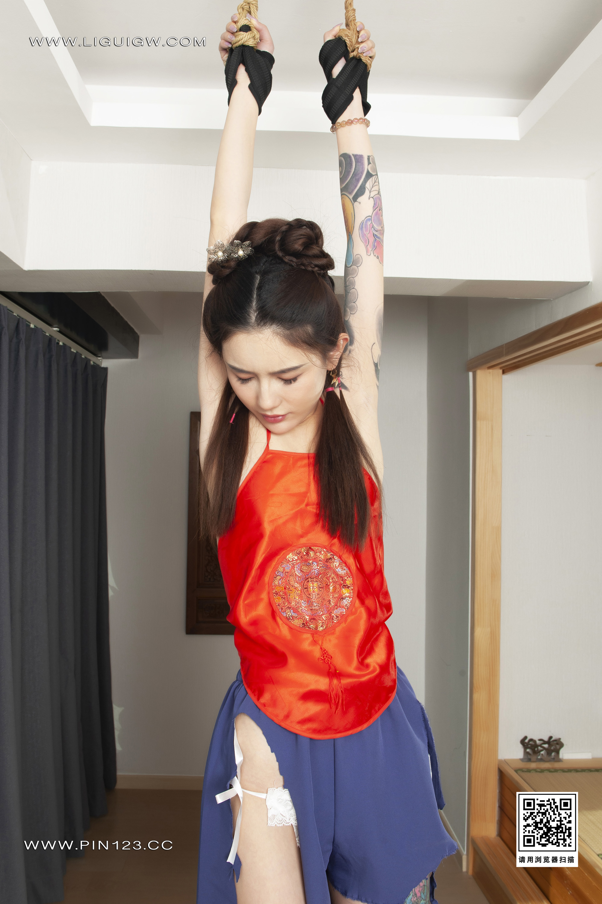 Chinese lady bondage 582