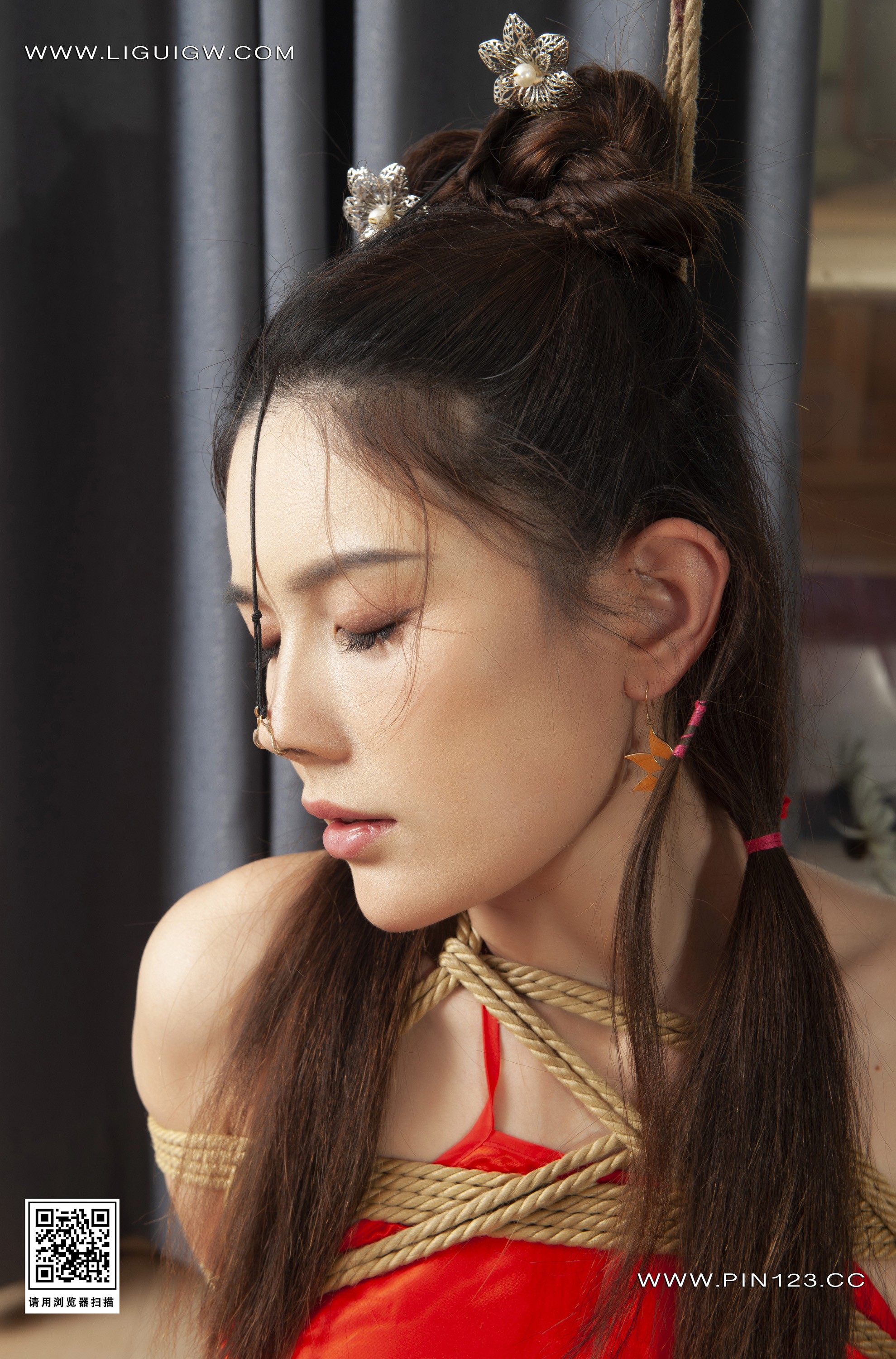 Chinese lady bondage 582