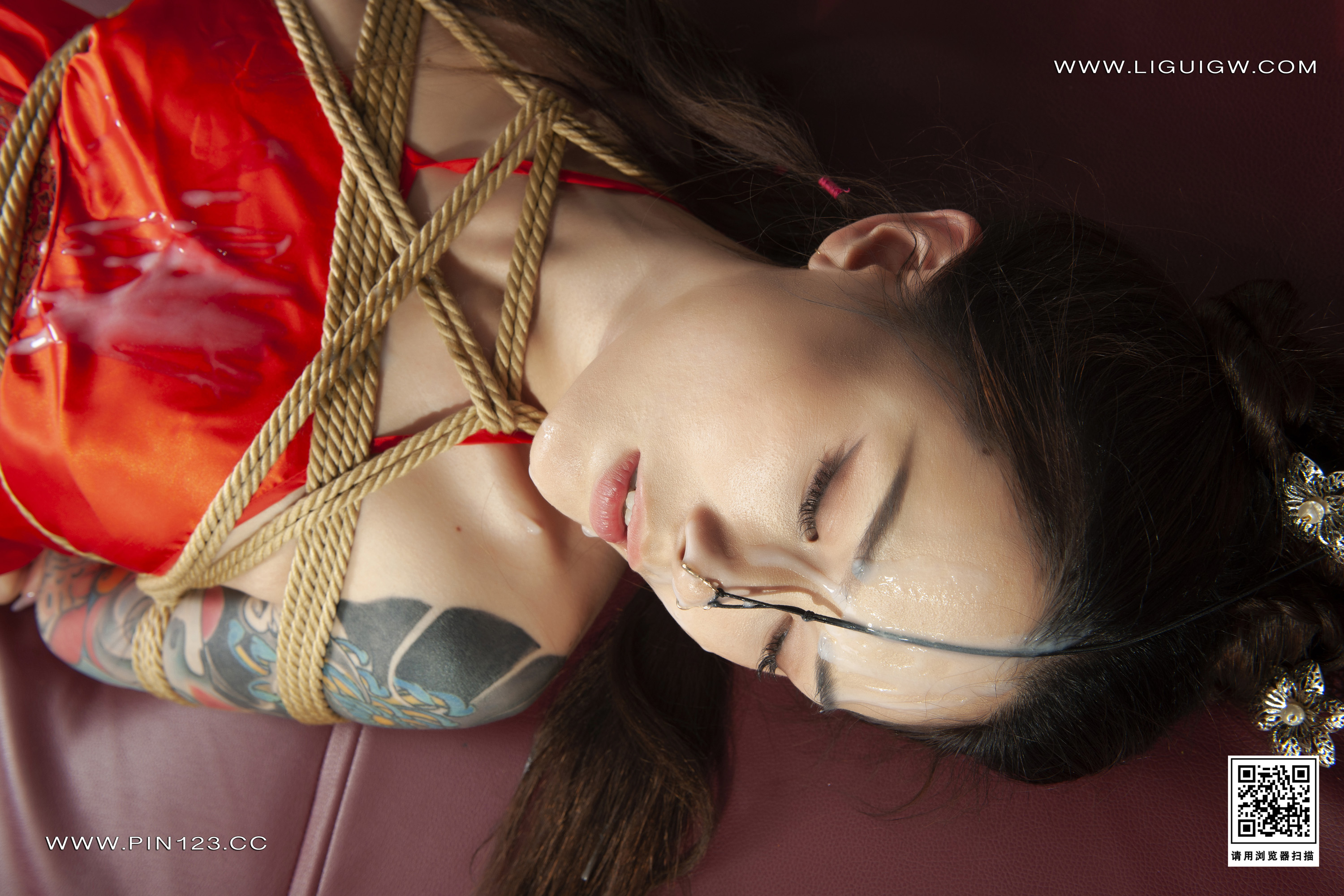 Chinese lady bondage 582