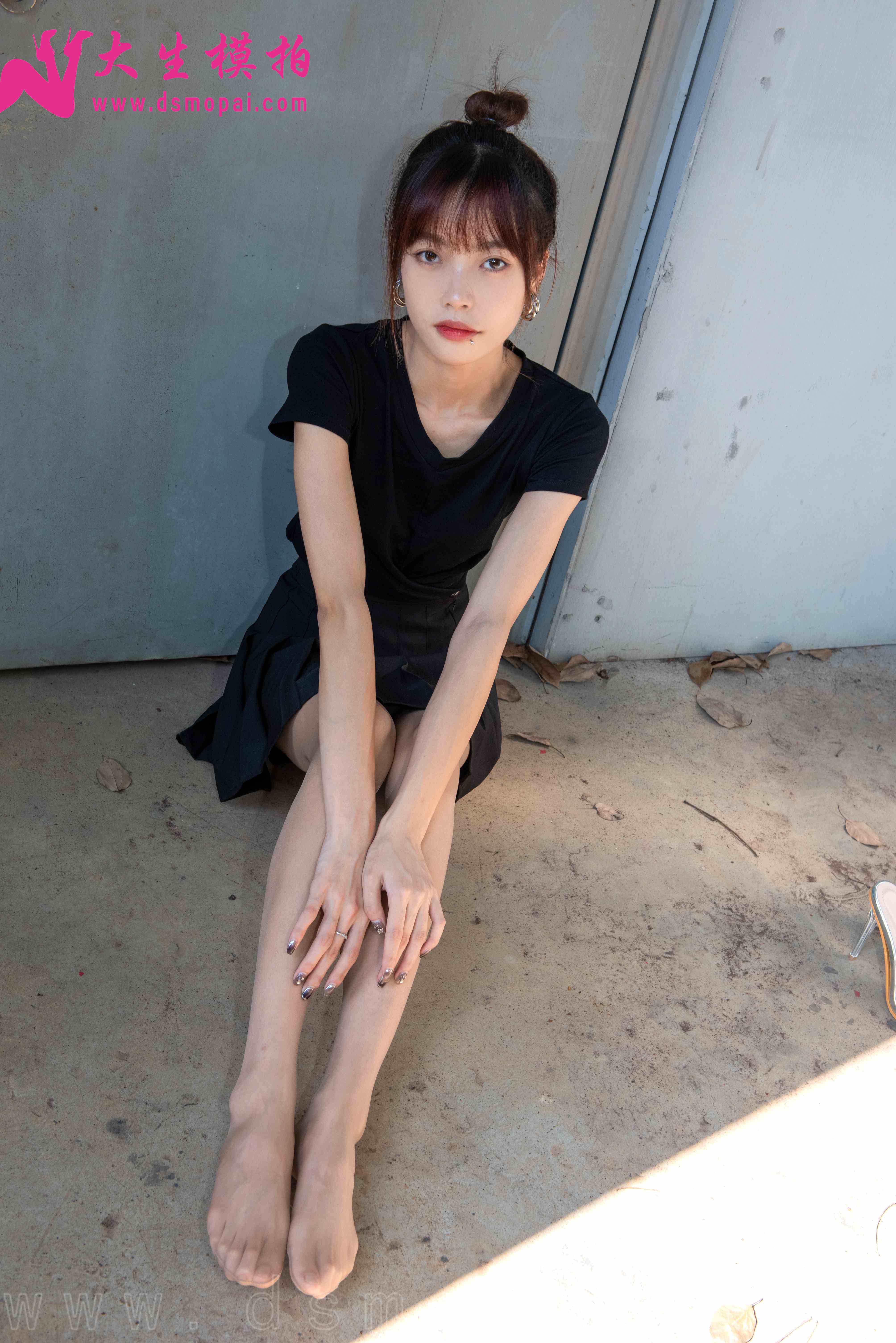 China Beauty Legs and feet 981