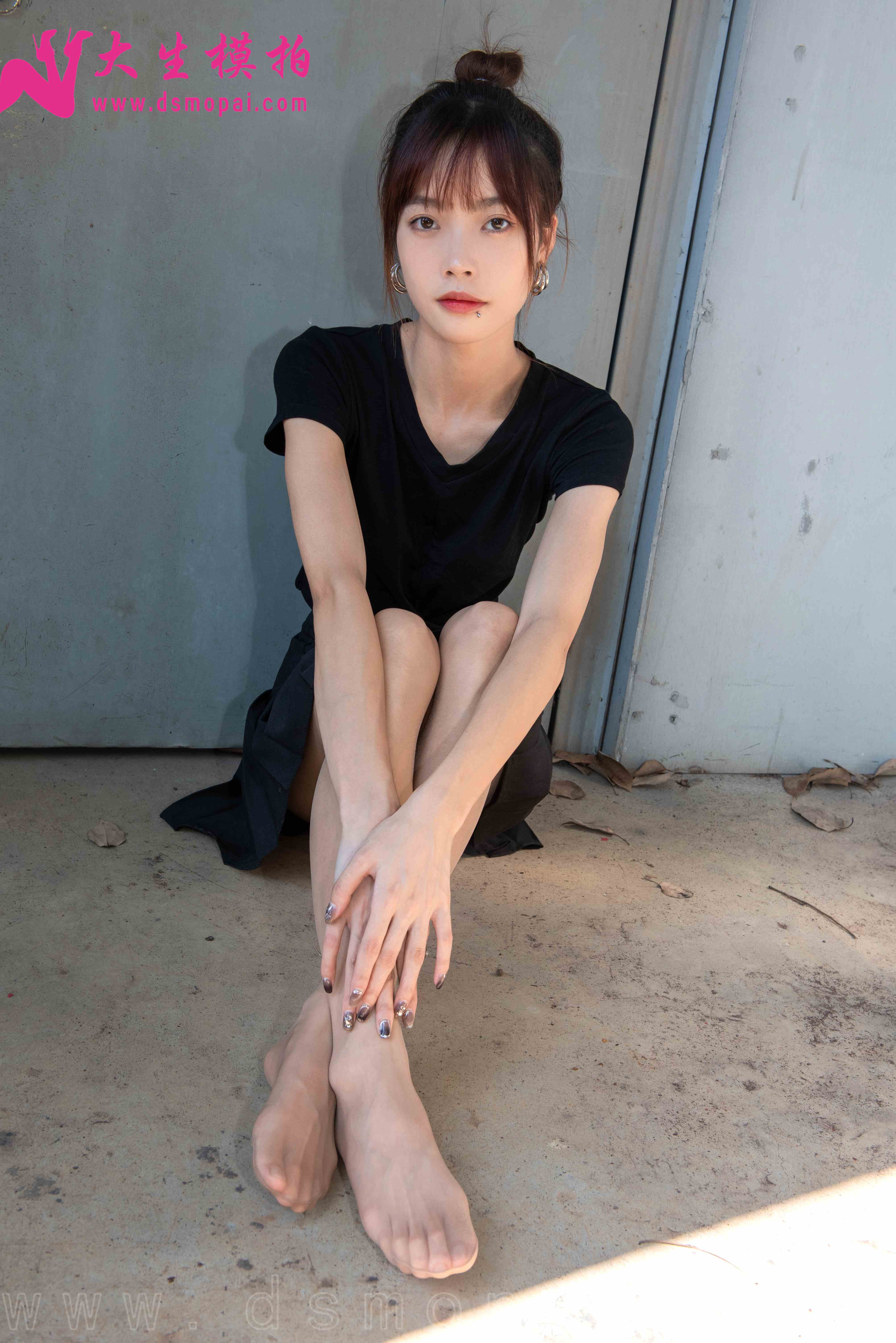 China Beauty Legs and feet 981