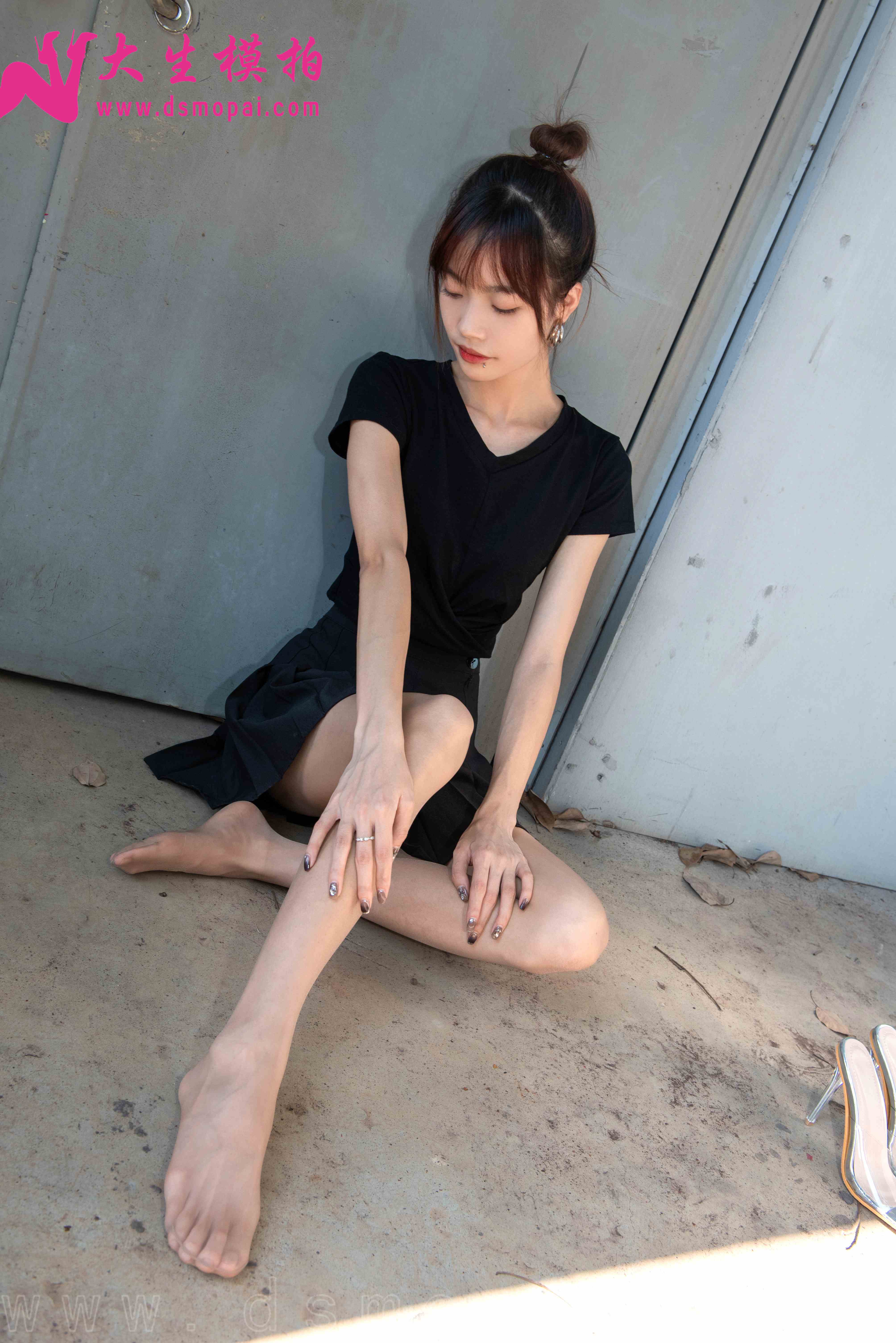 China Beauty Legs and feet 981