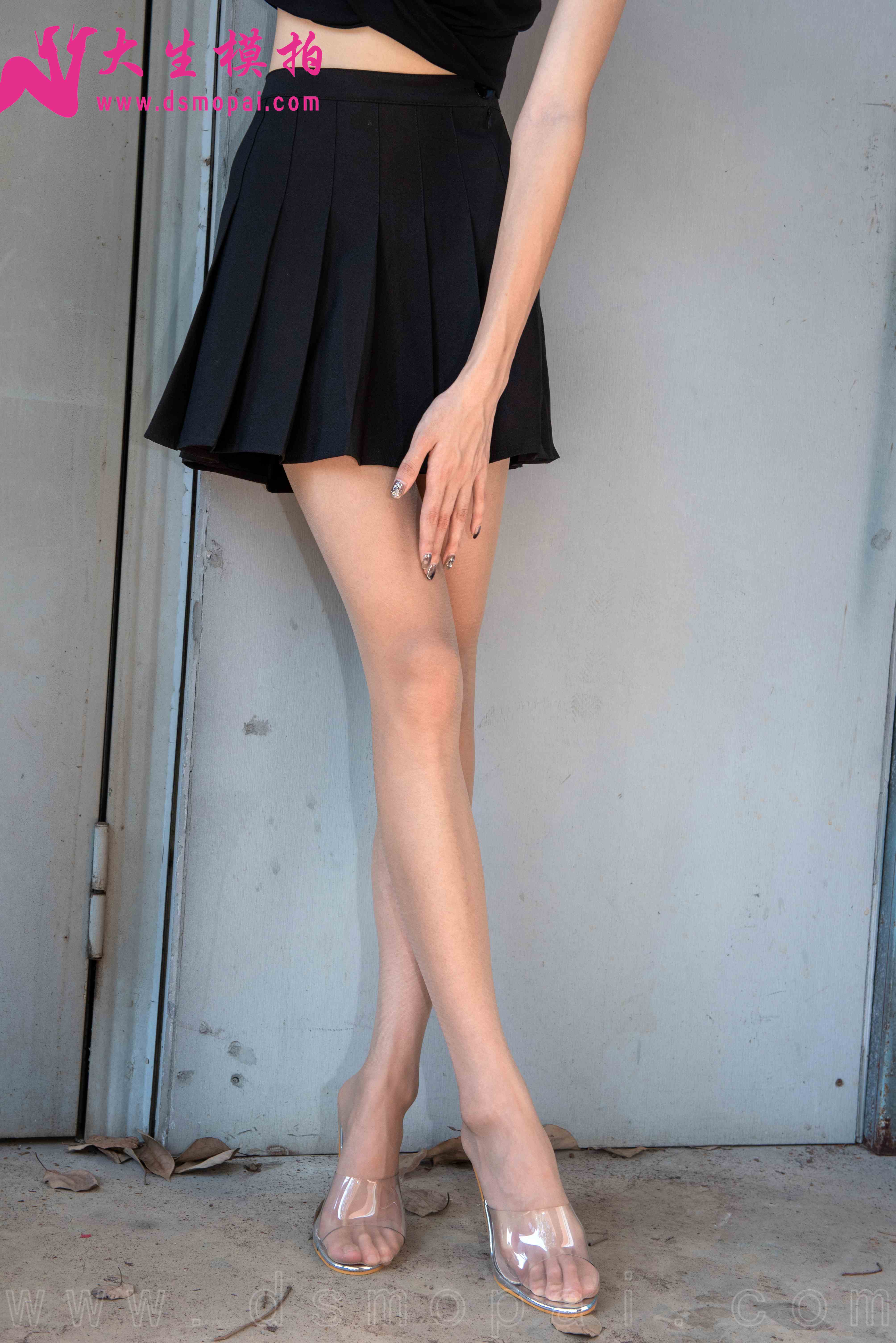 China Beauty Legs and feet 981