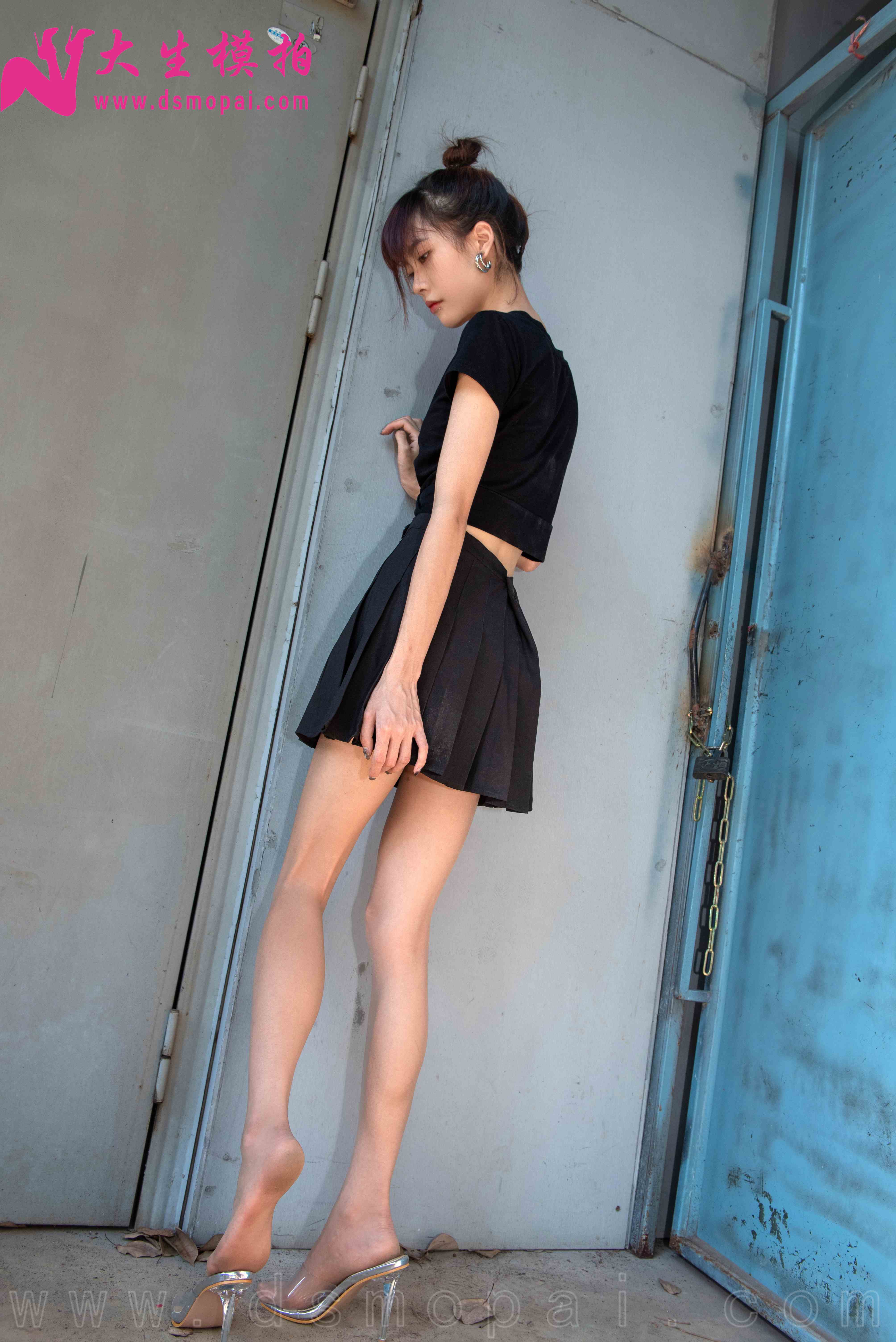 China Beauty Legs and feet 981