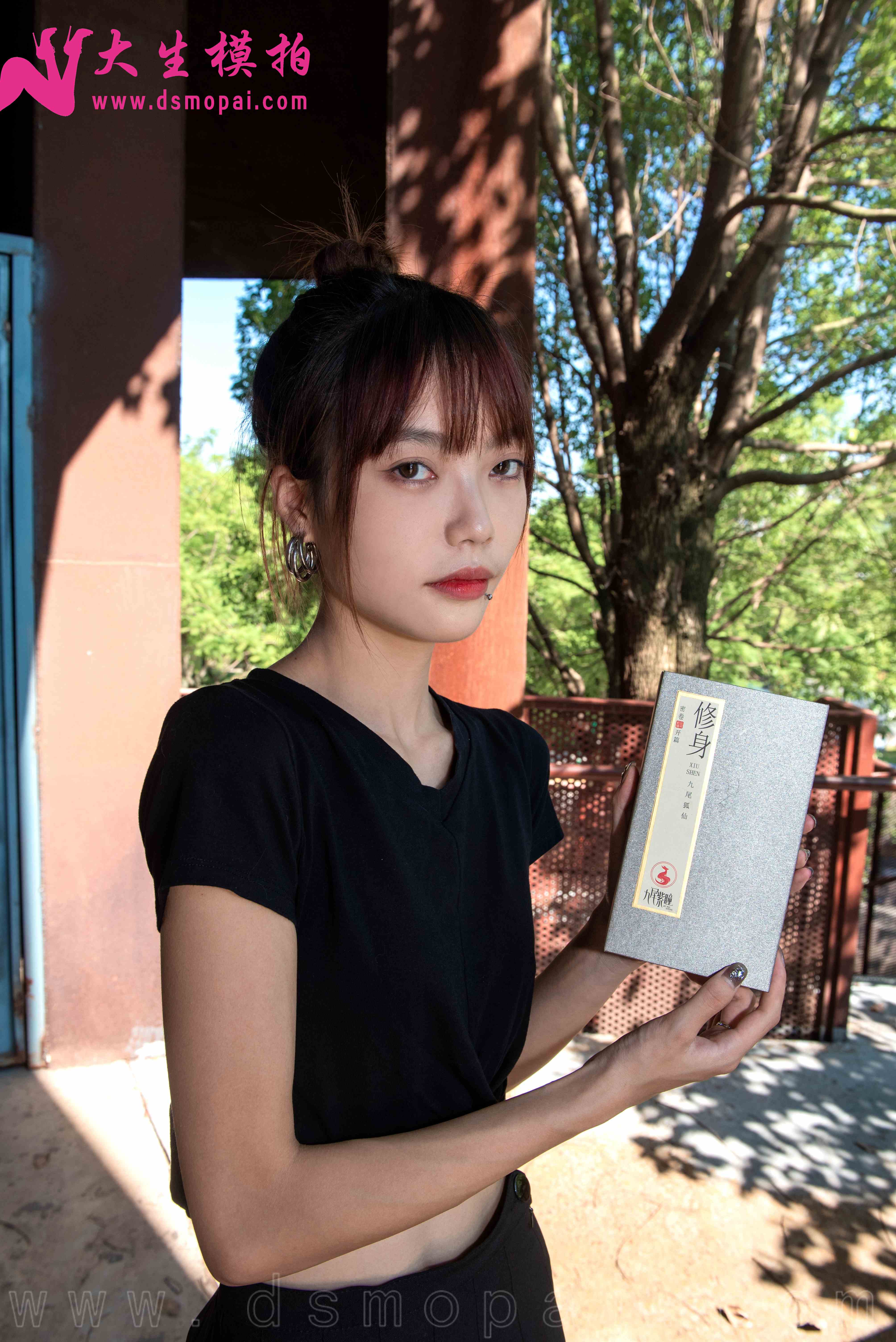 China Beauty Legs and feet 981