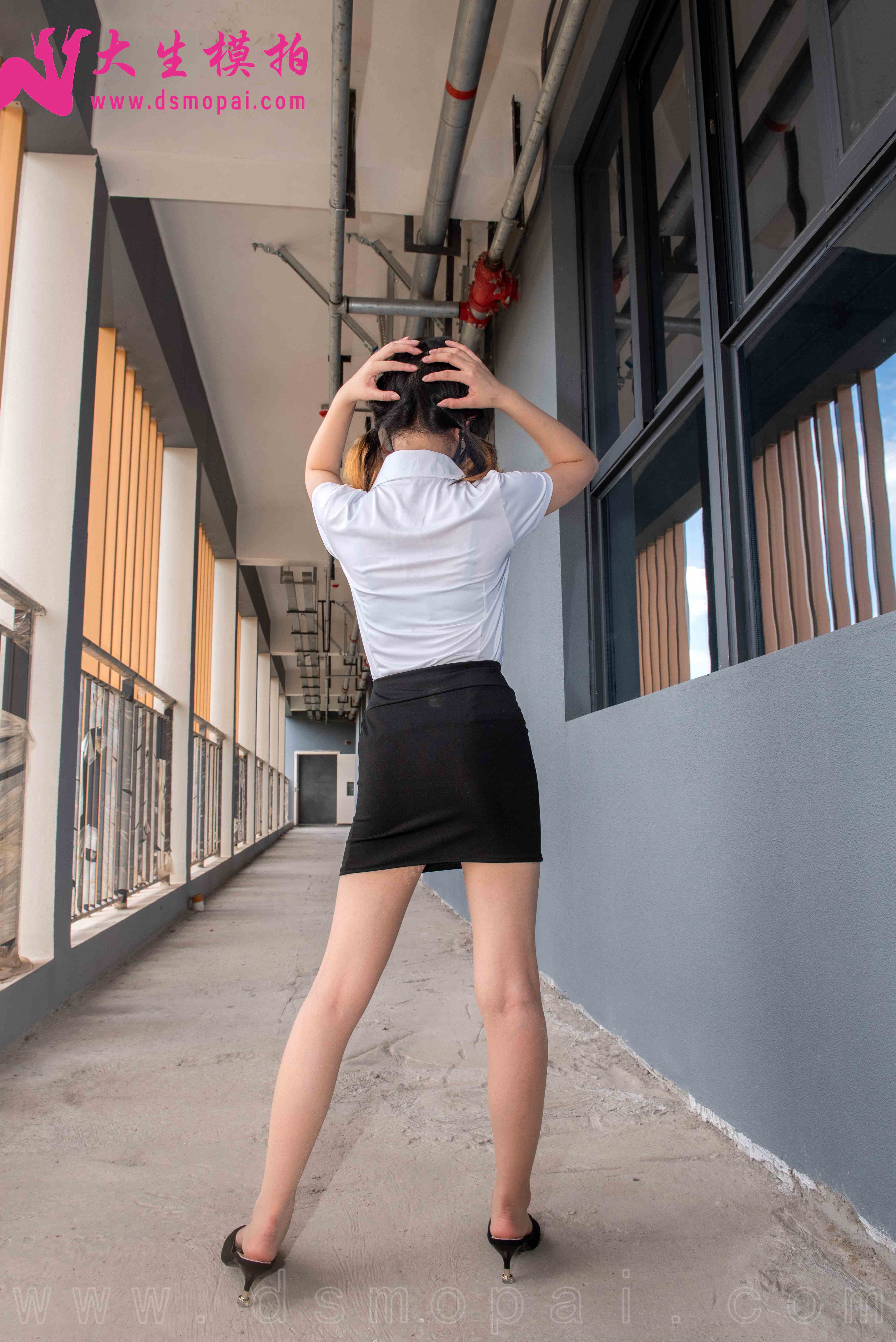 China Beauty Legs and feet 982