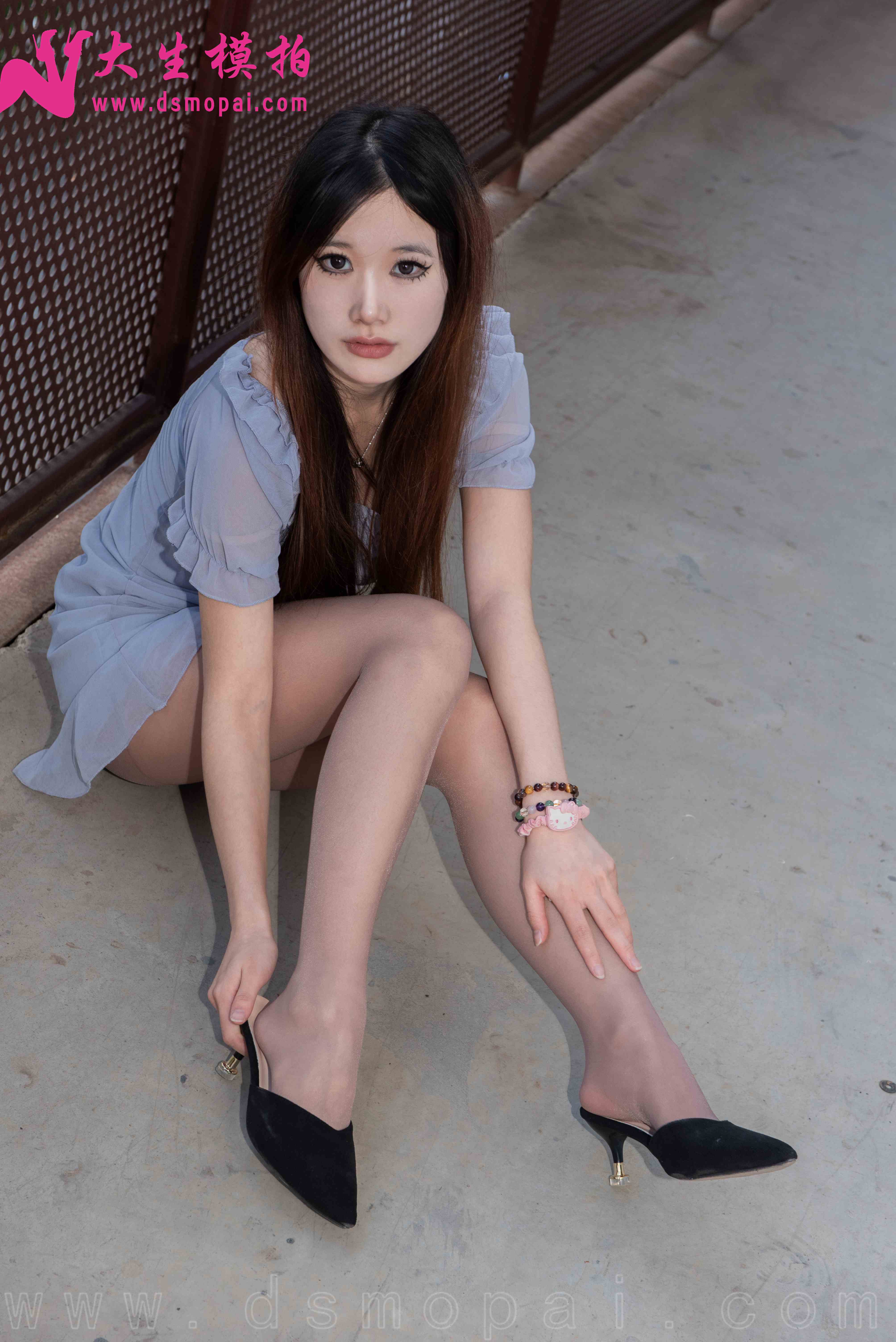 China Beauty Legs and feet 984