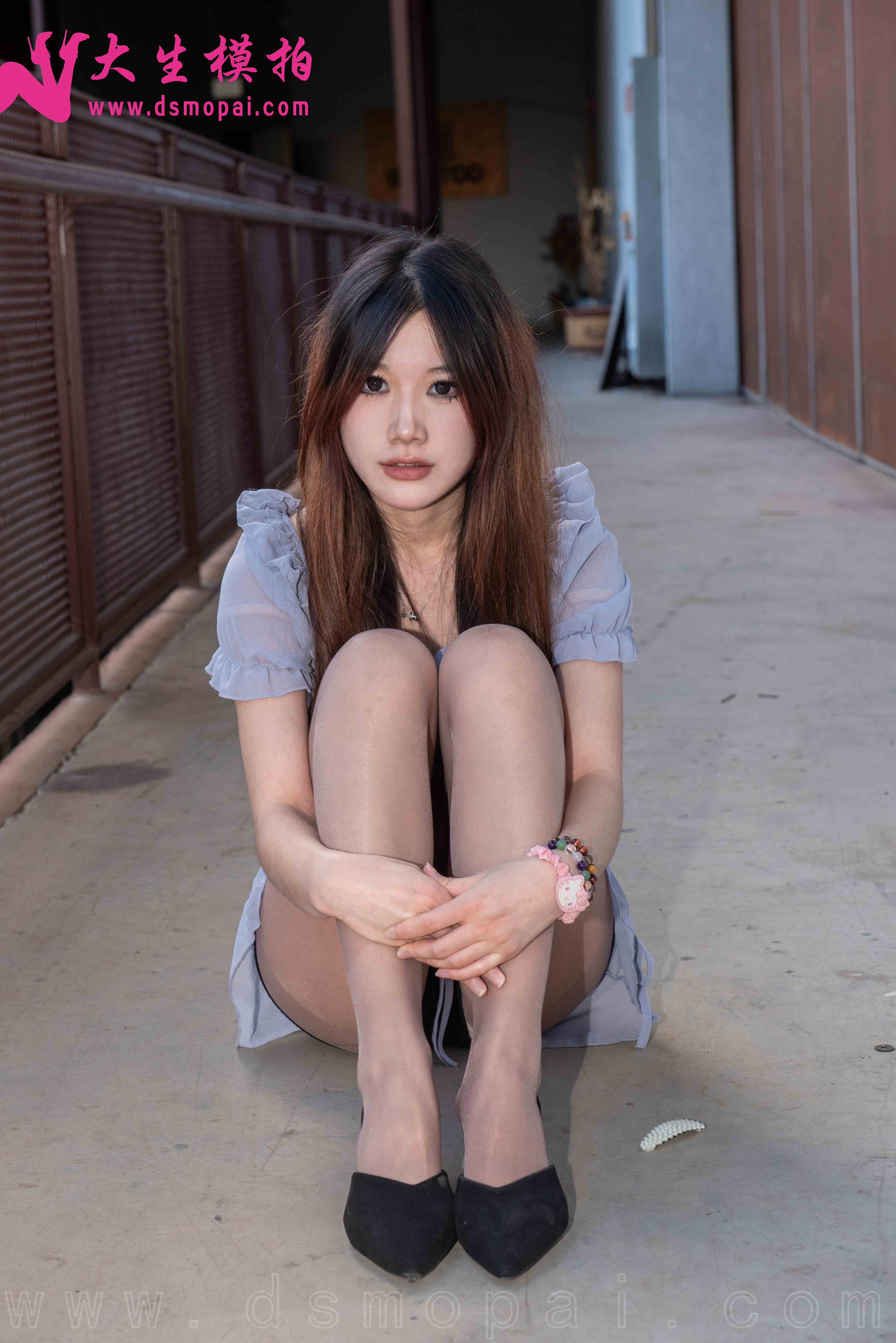 China Beauty Legs and feet 984