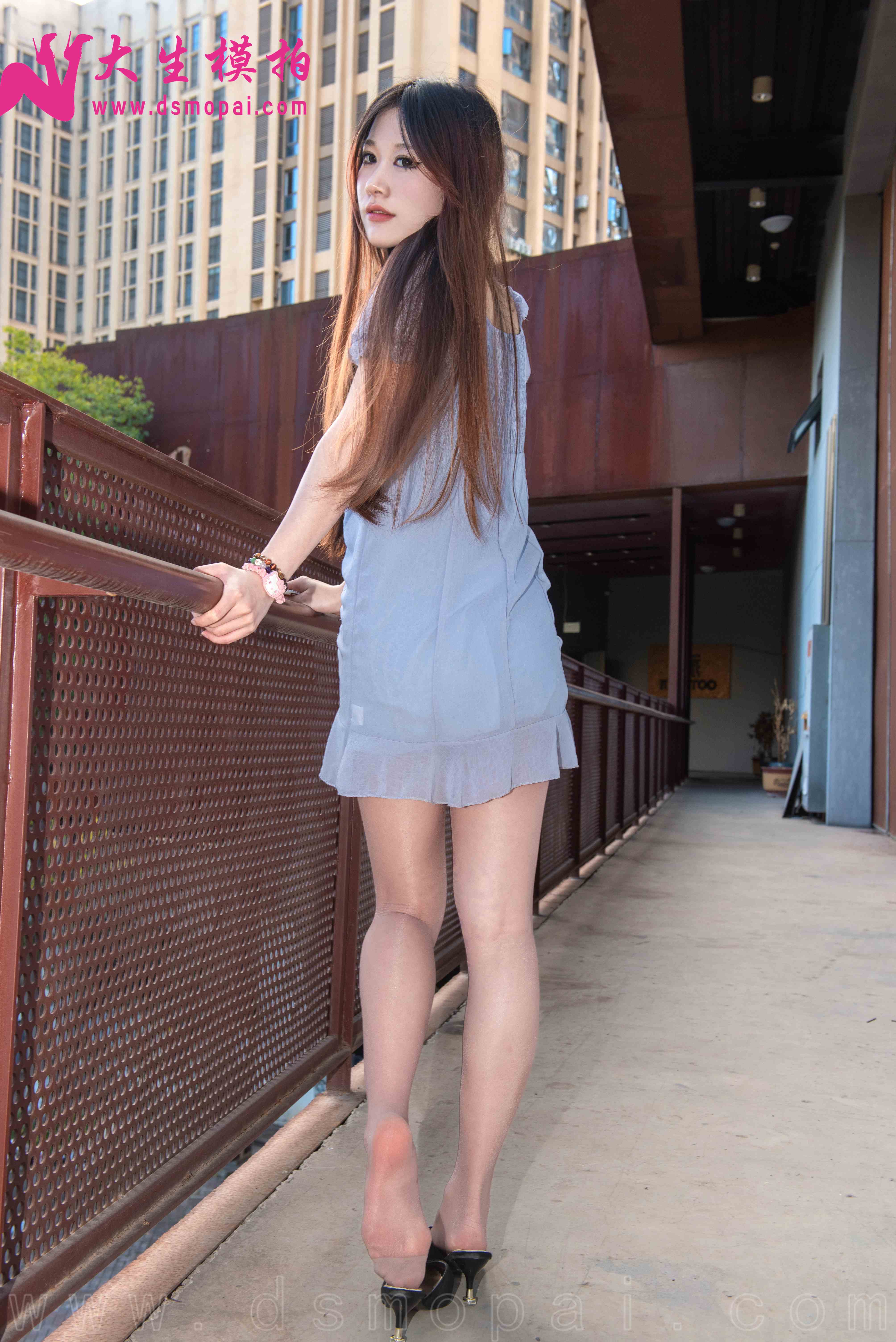 China Beauty Legs and feet 984