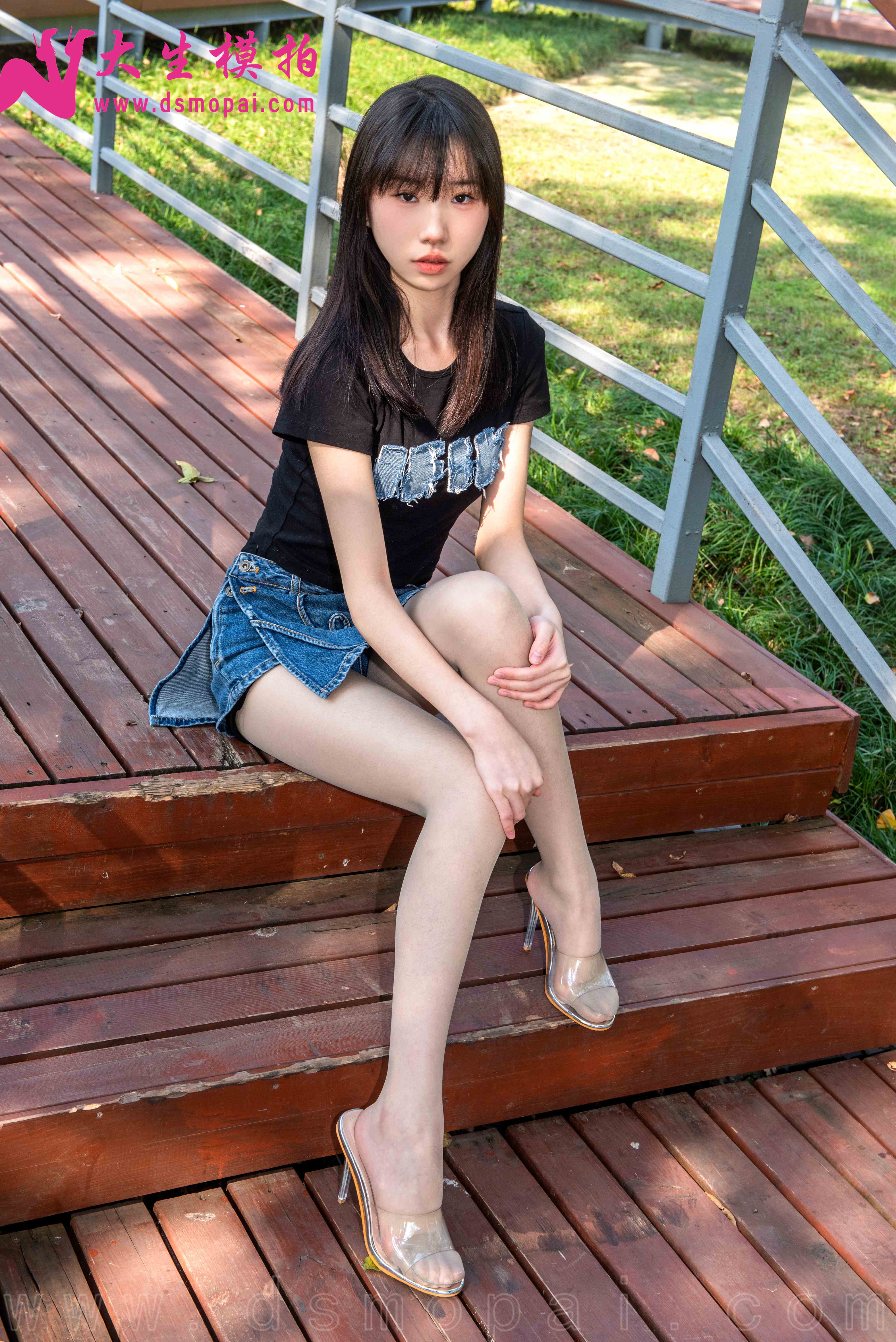 China Beauty Legs and feet 985