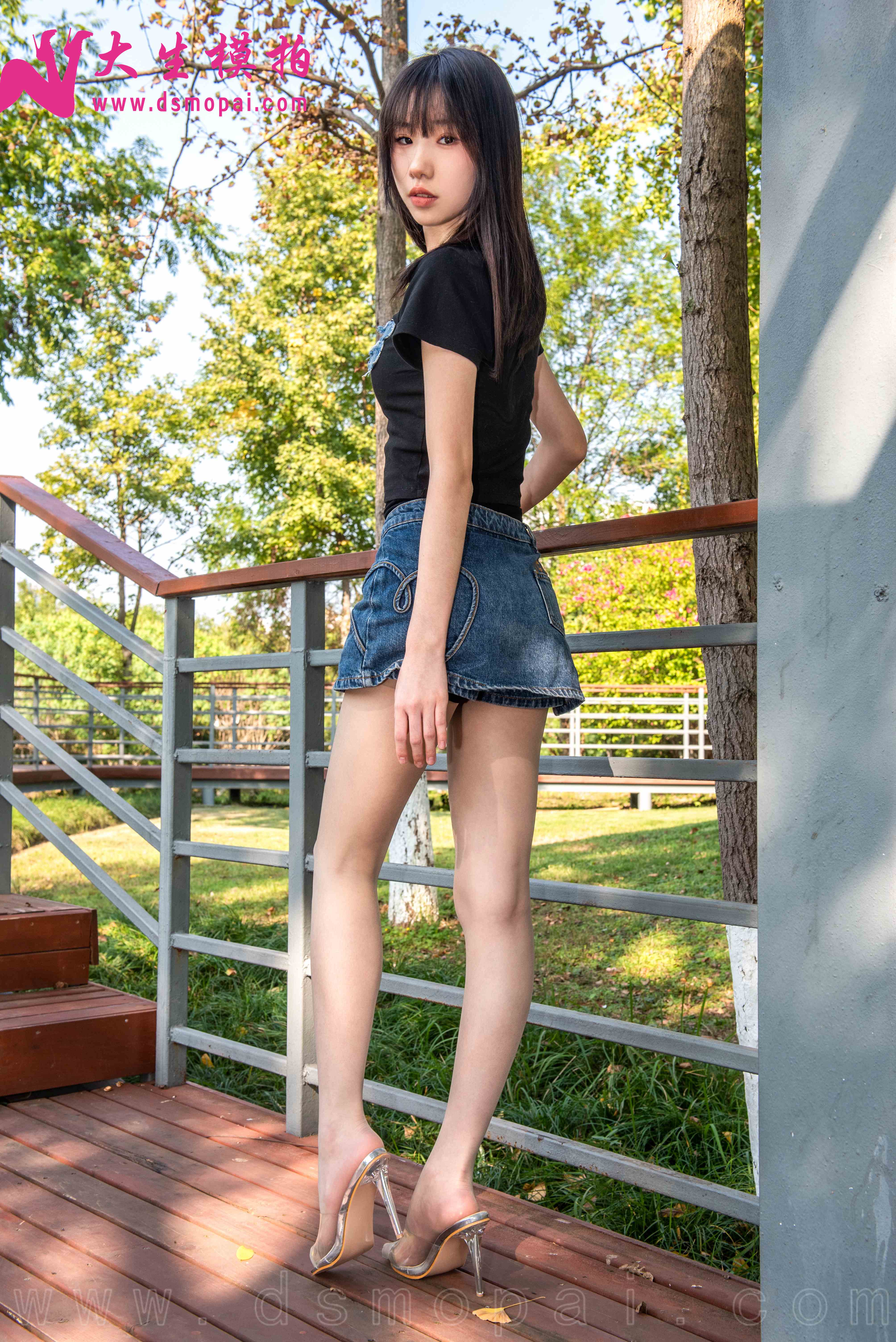 China Beauty Legs and feet 985