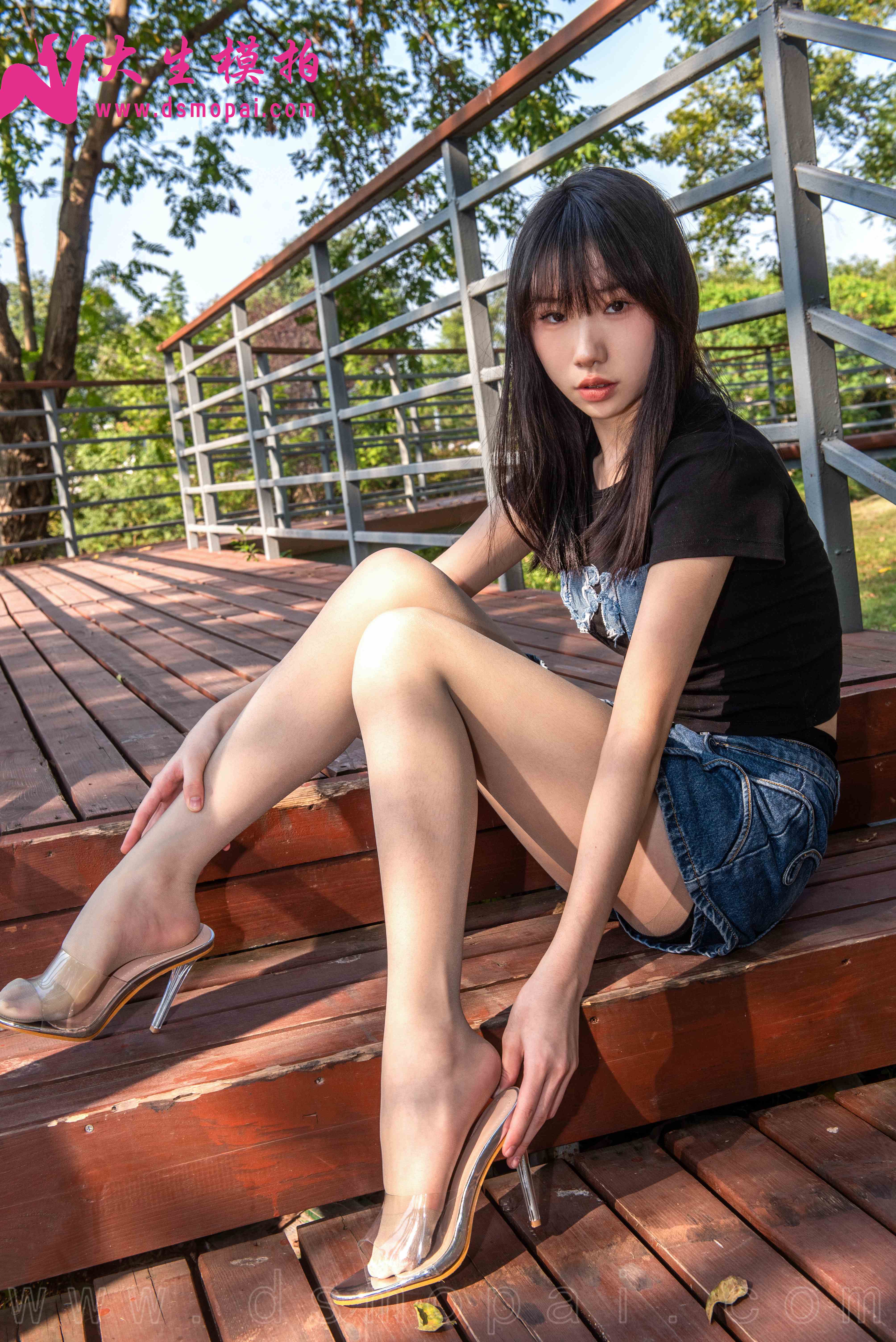 China Beauty Legs and feet 985