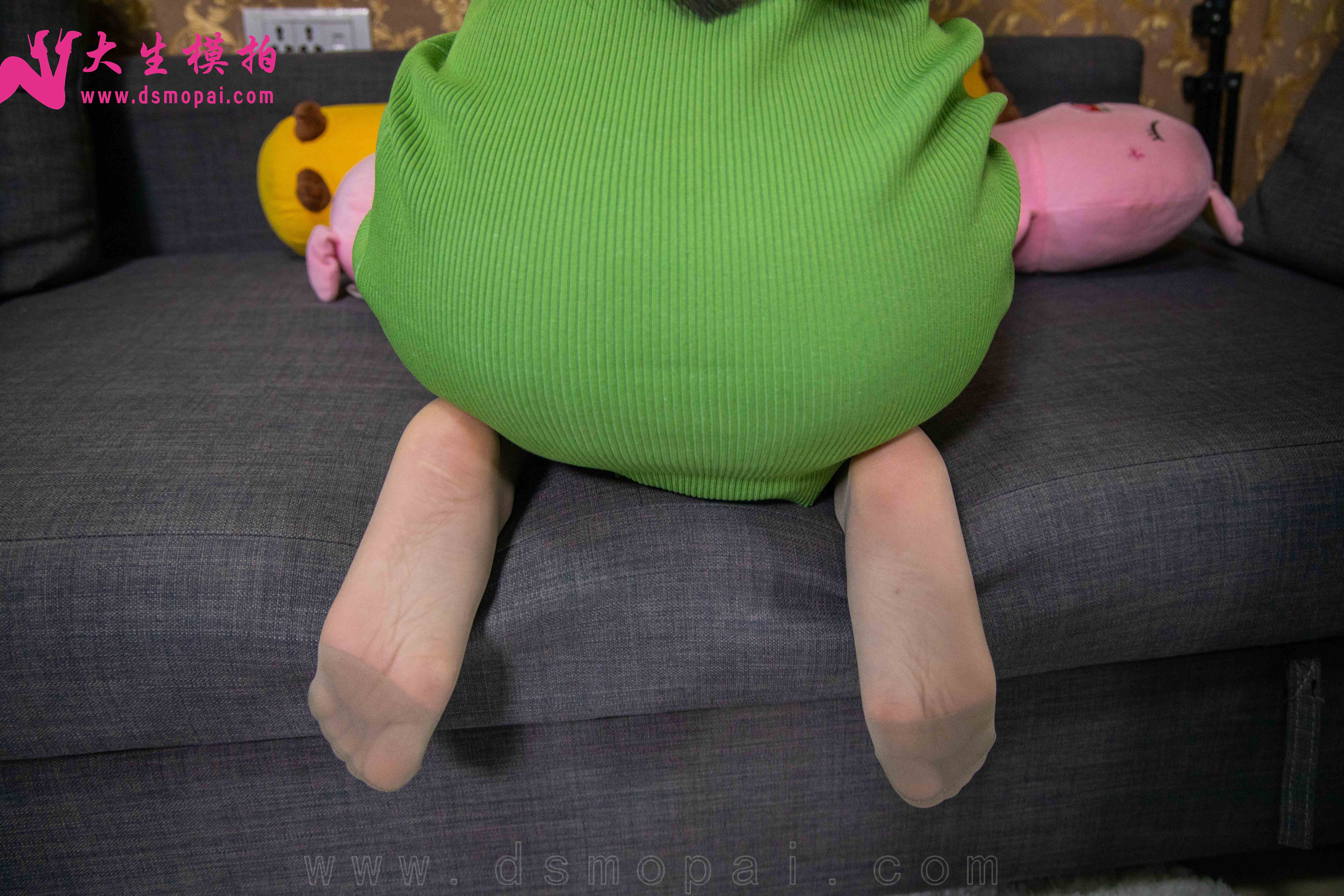 China Beauty Legs and feet 987