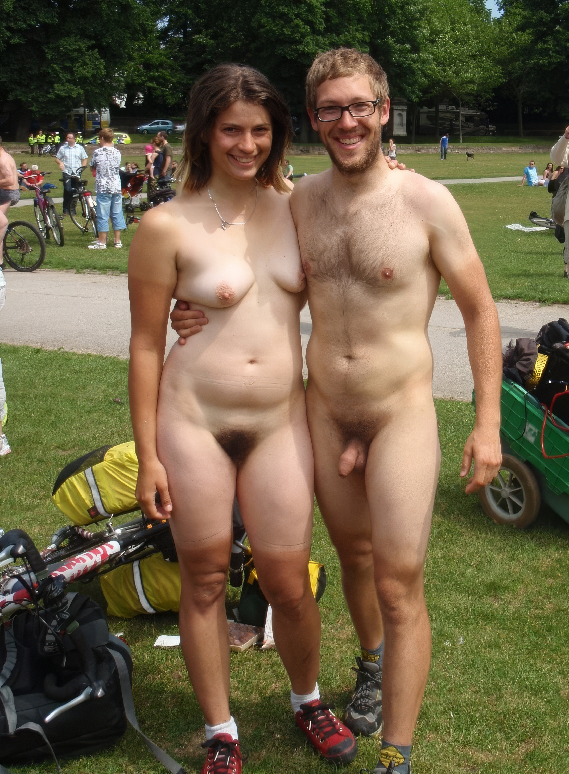 Cute slut Valkyrie naked public