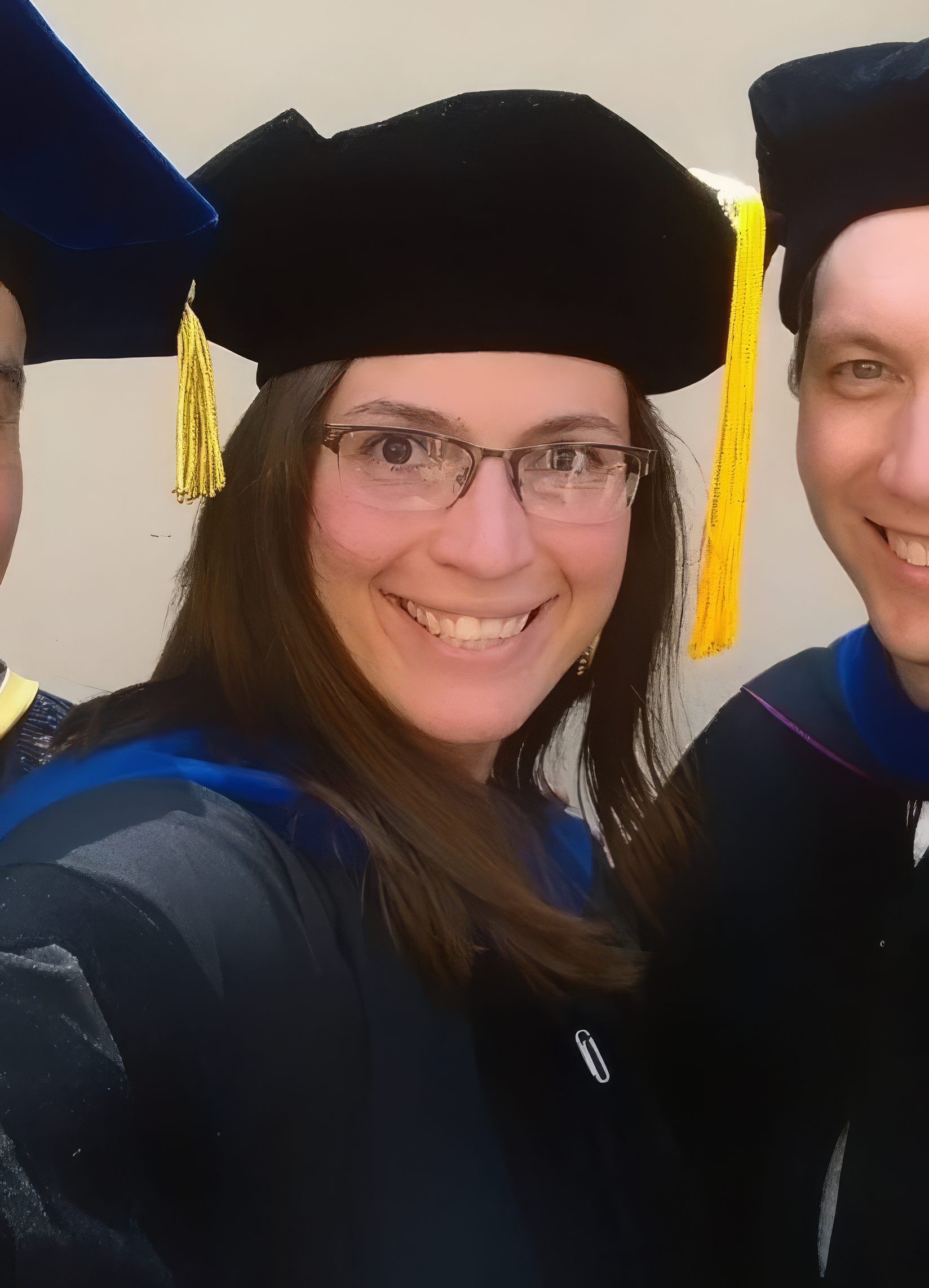 Cute slut Valkyrie naked public