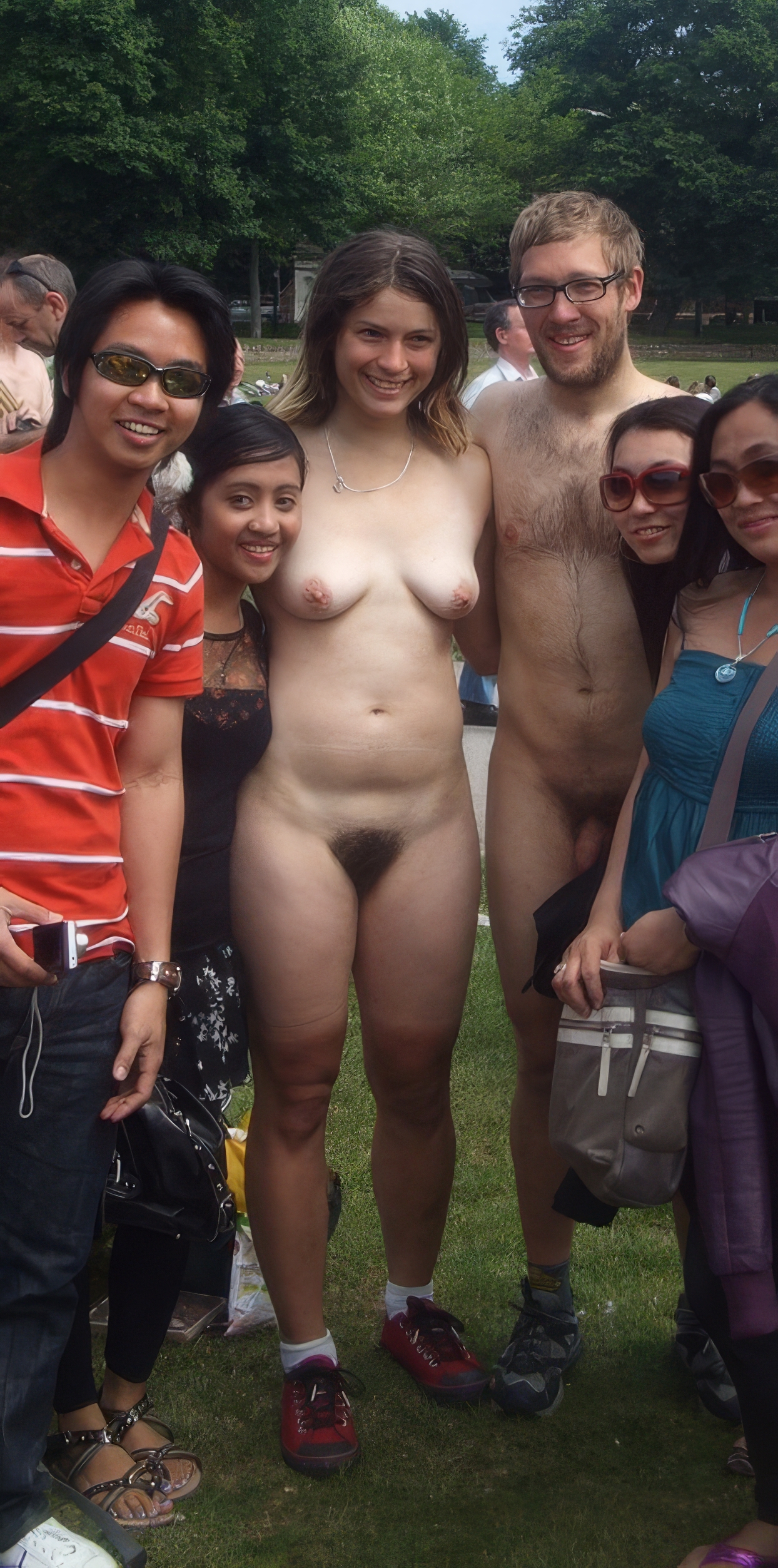 Cute slut Valkyrie naked public