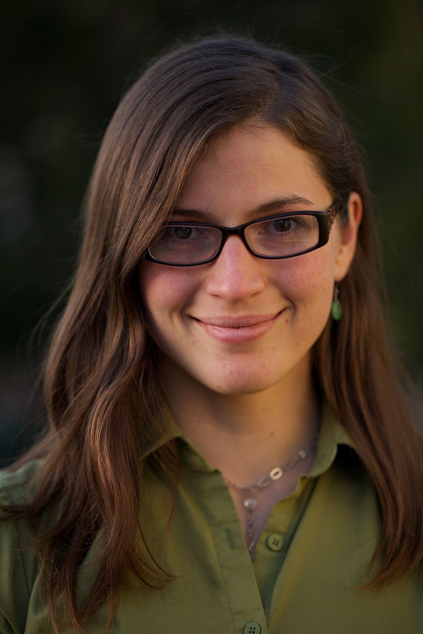 Cute slut Valkyrie naked public