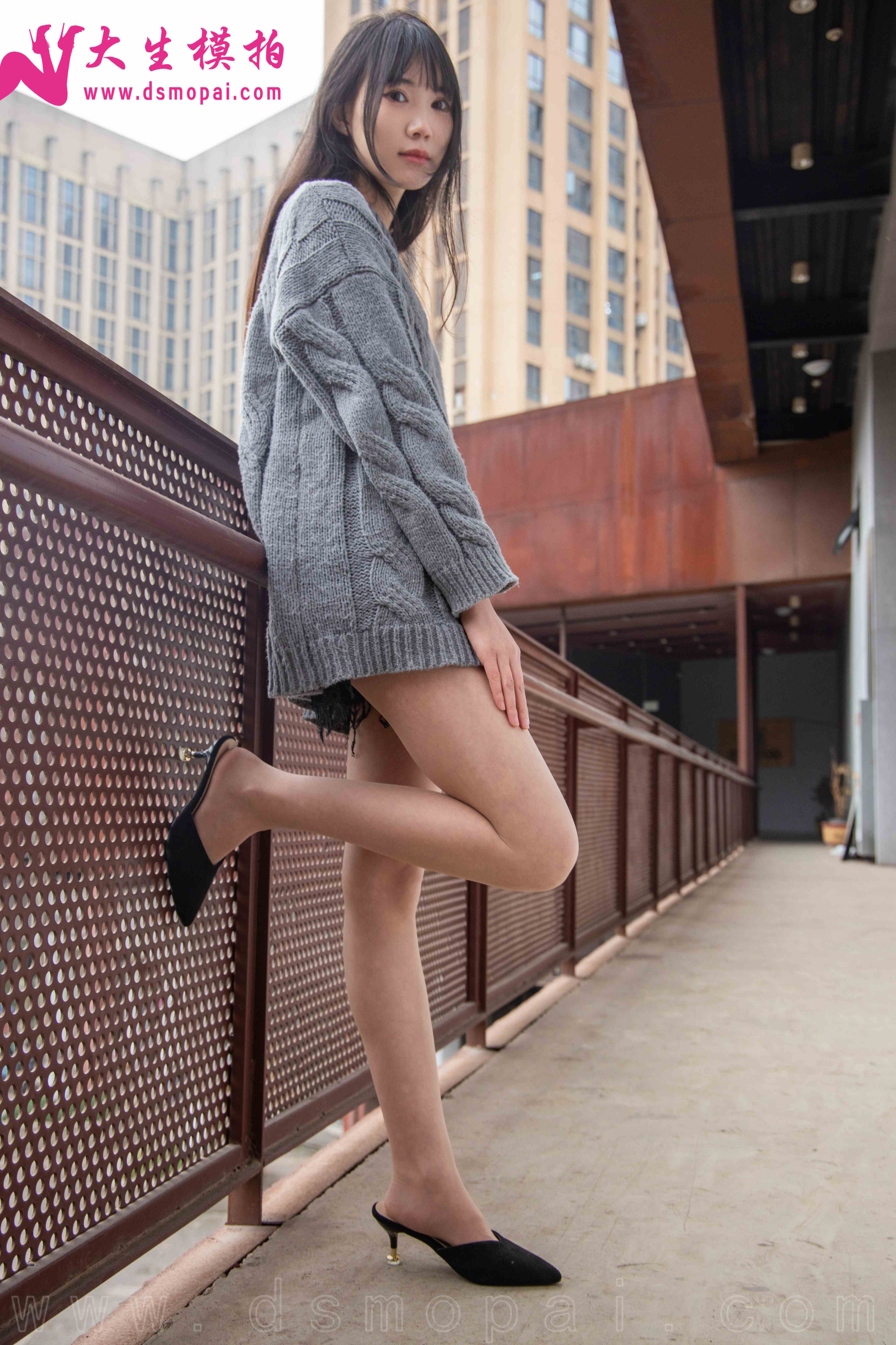 China Beauty Legs and feet 991