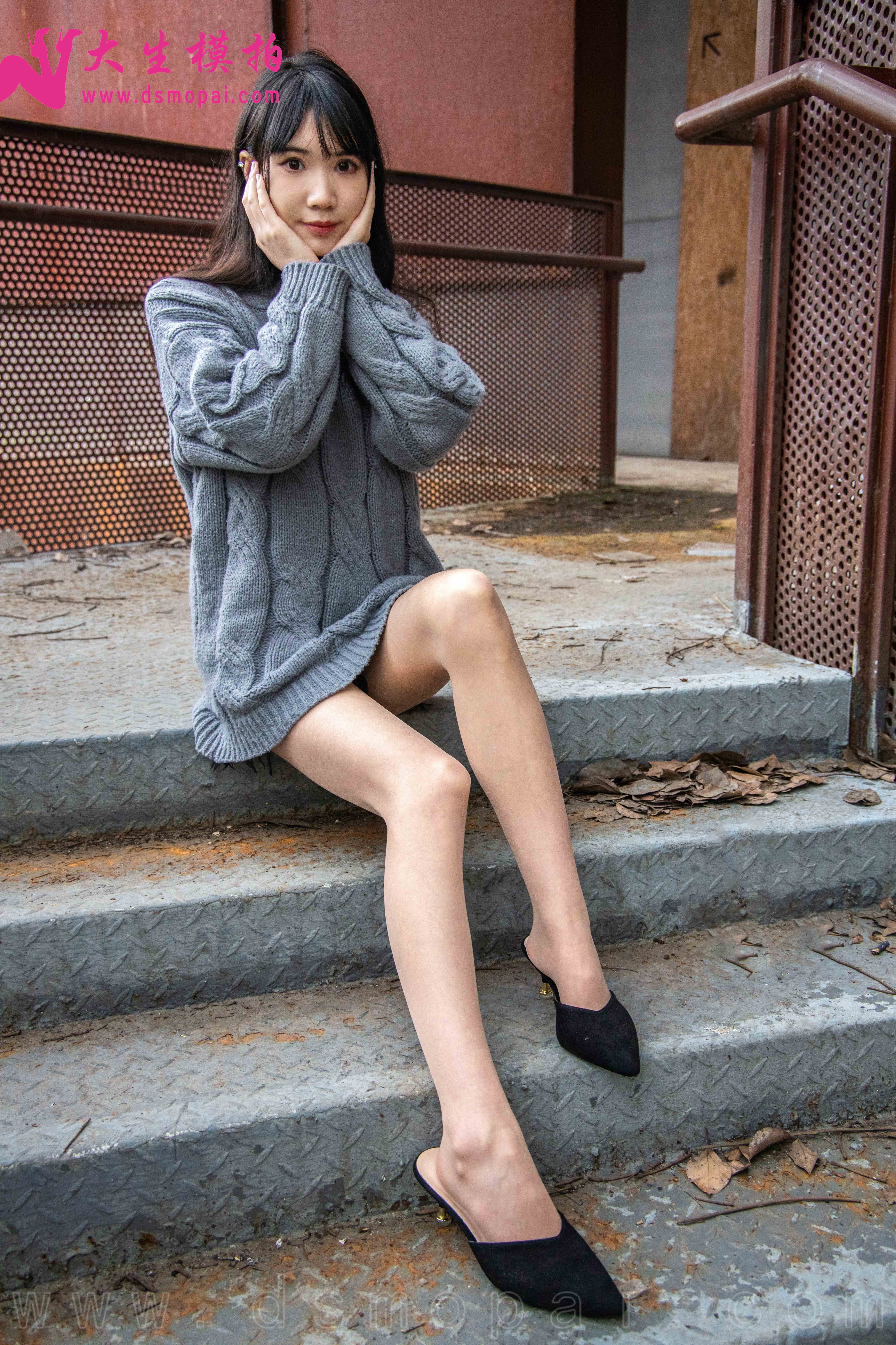 China Beauty Legs and feet 991