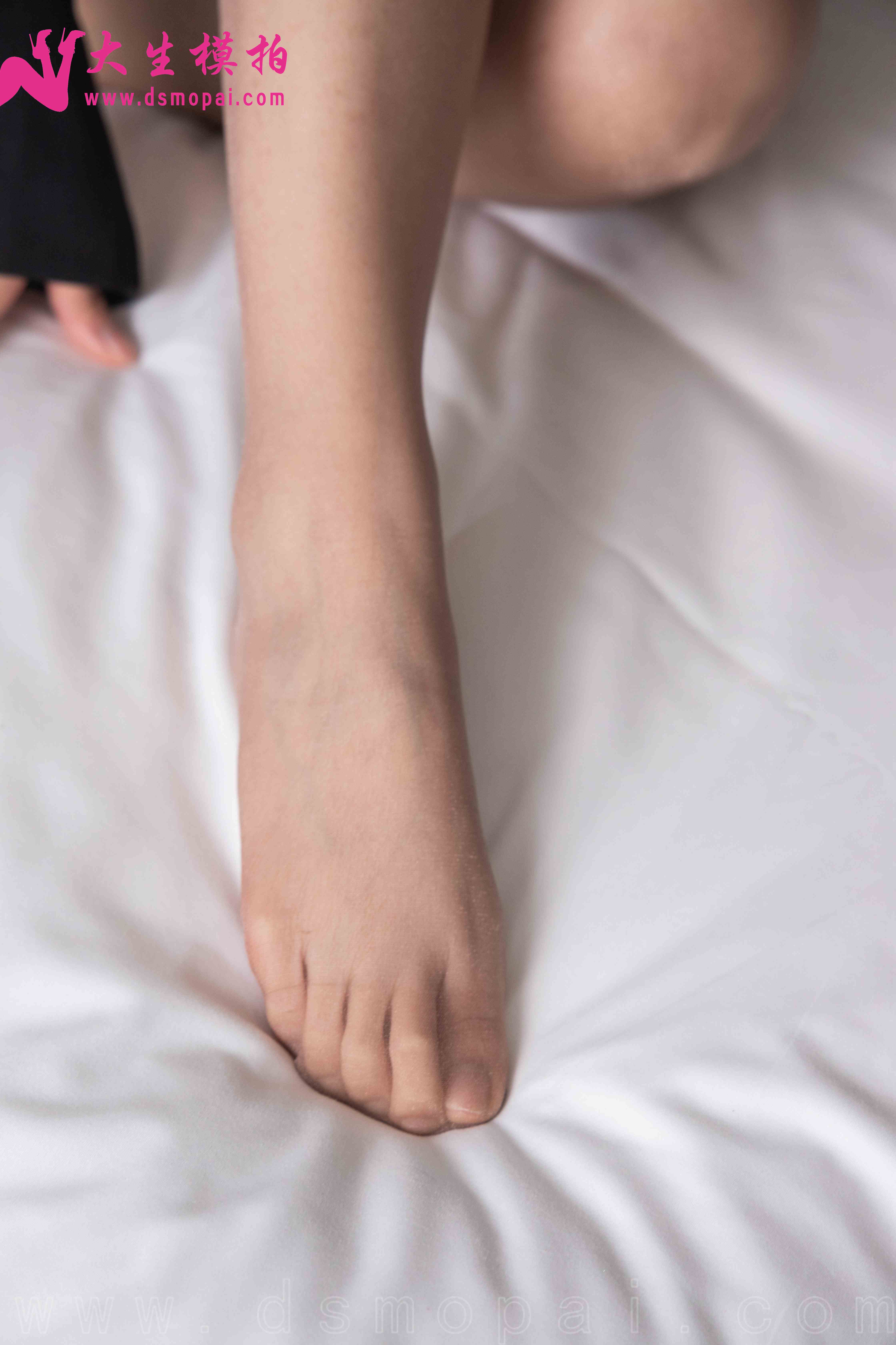 China Beauty Legs and feet 992