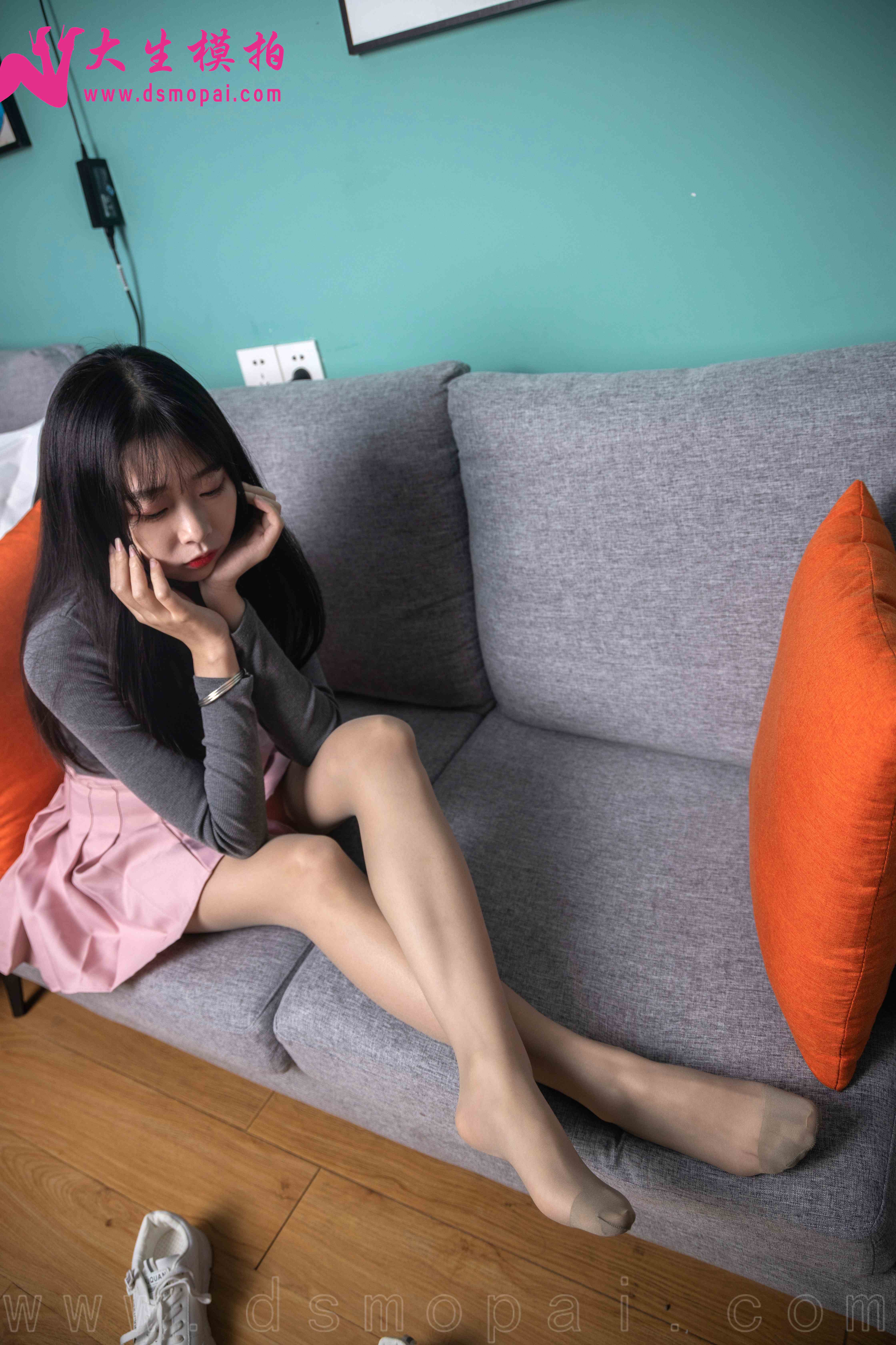 China Beauty Legs and feet 993