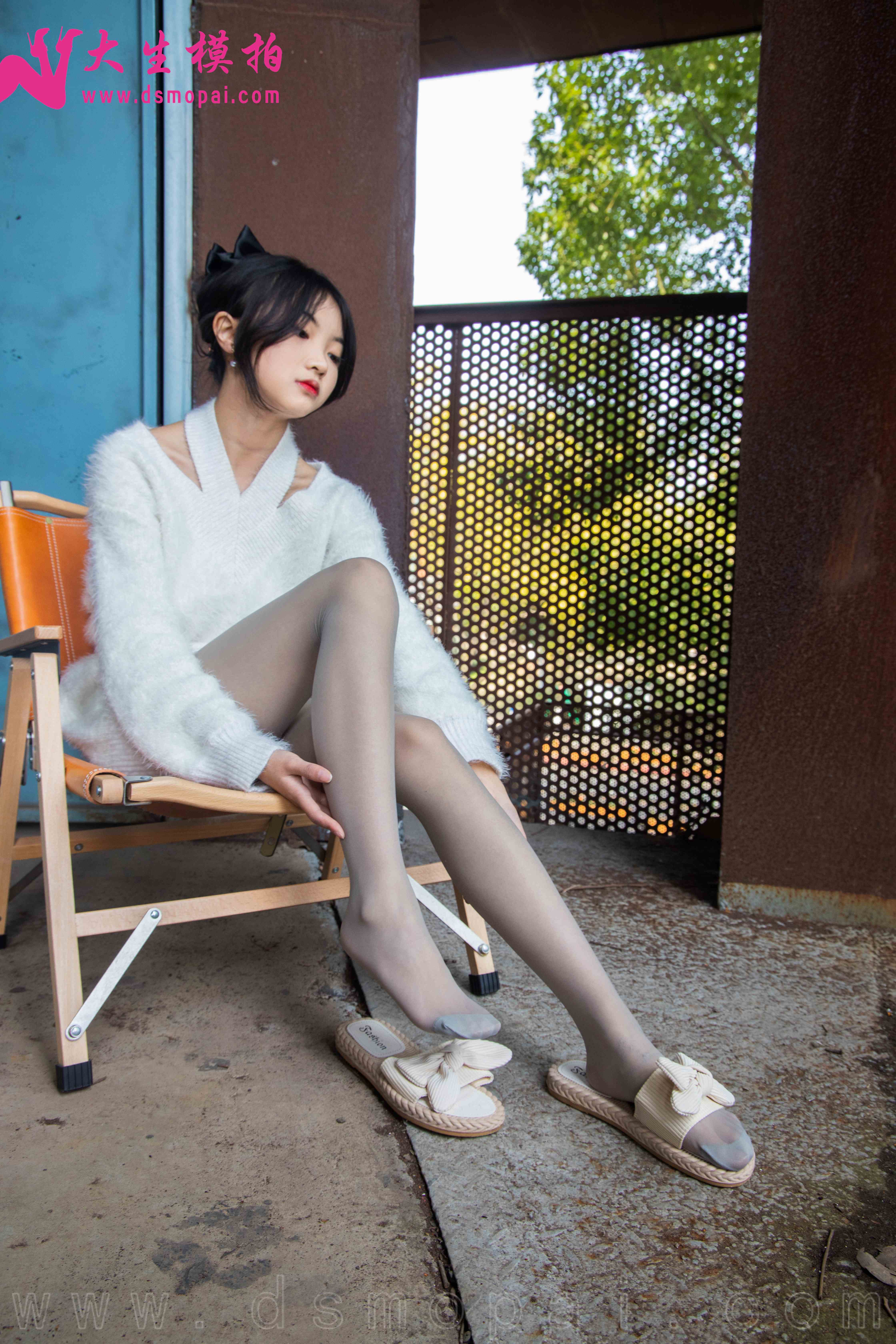 China Beauty Legs and feet 995
