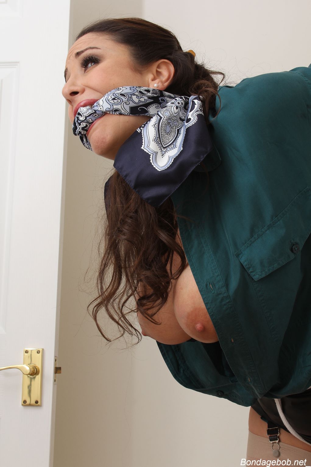 Tied Sexy Beauties 209-2