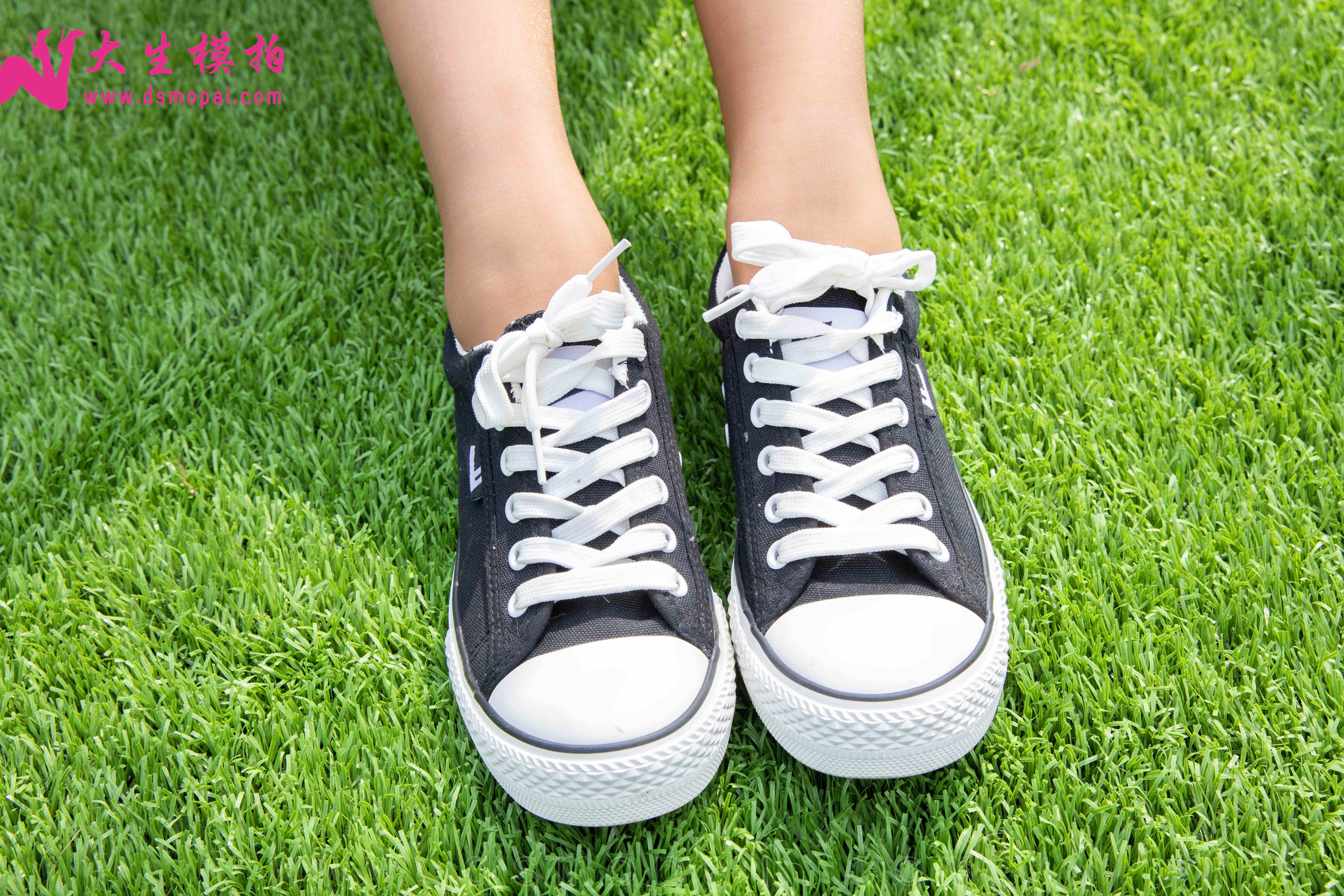 China Beauty Legs and feet 996