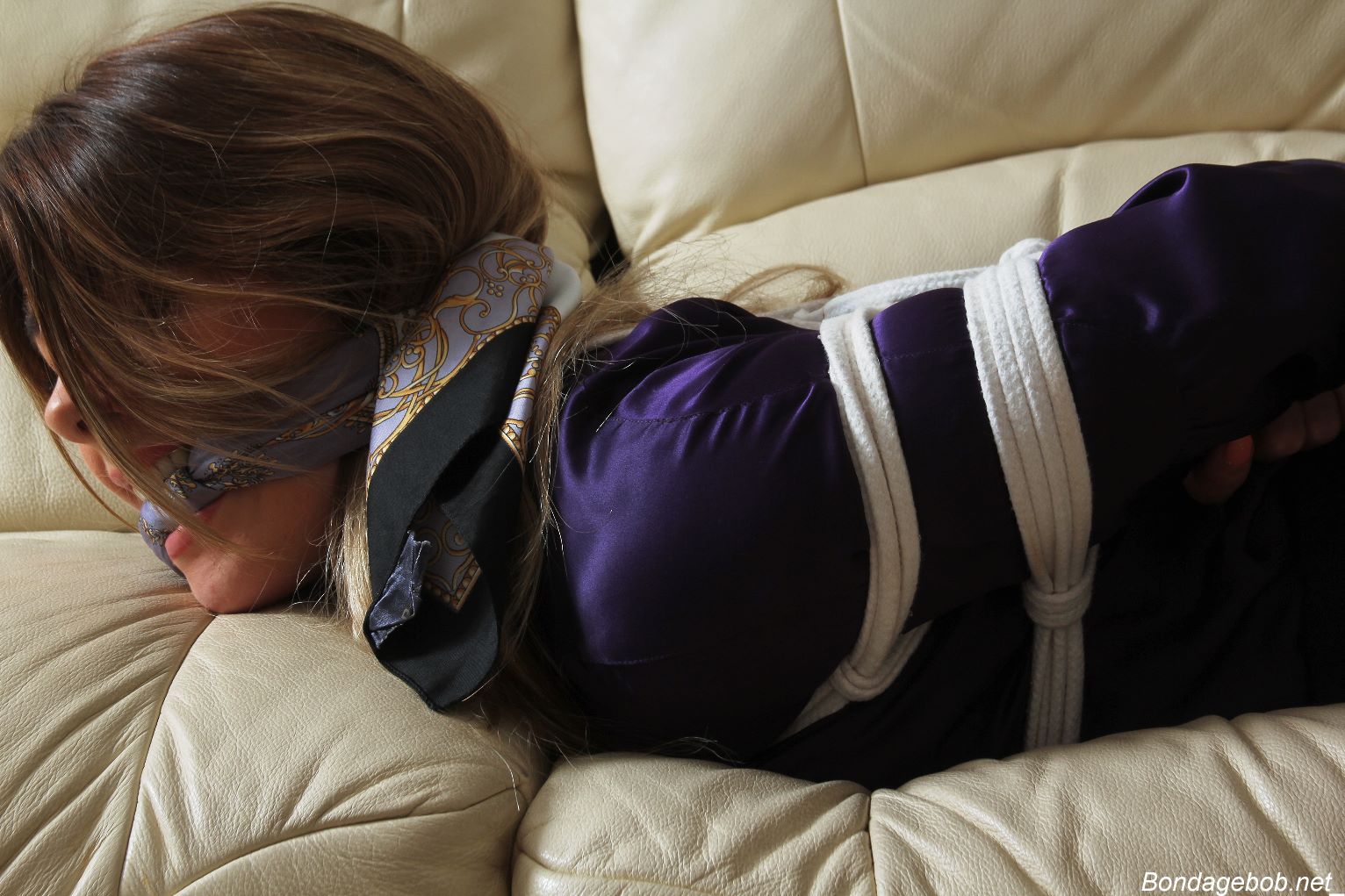 Tied Sexy Beauties 212-3