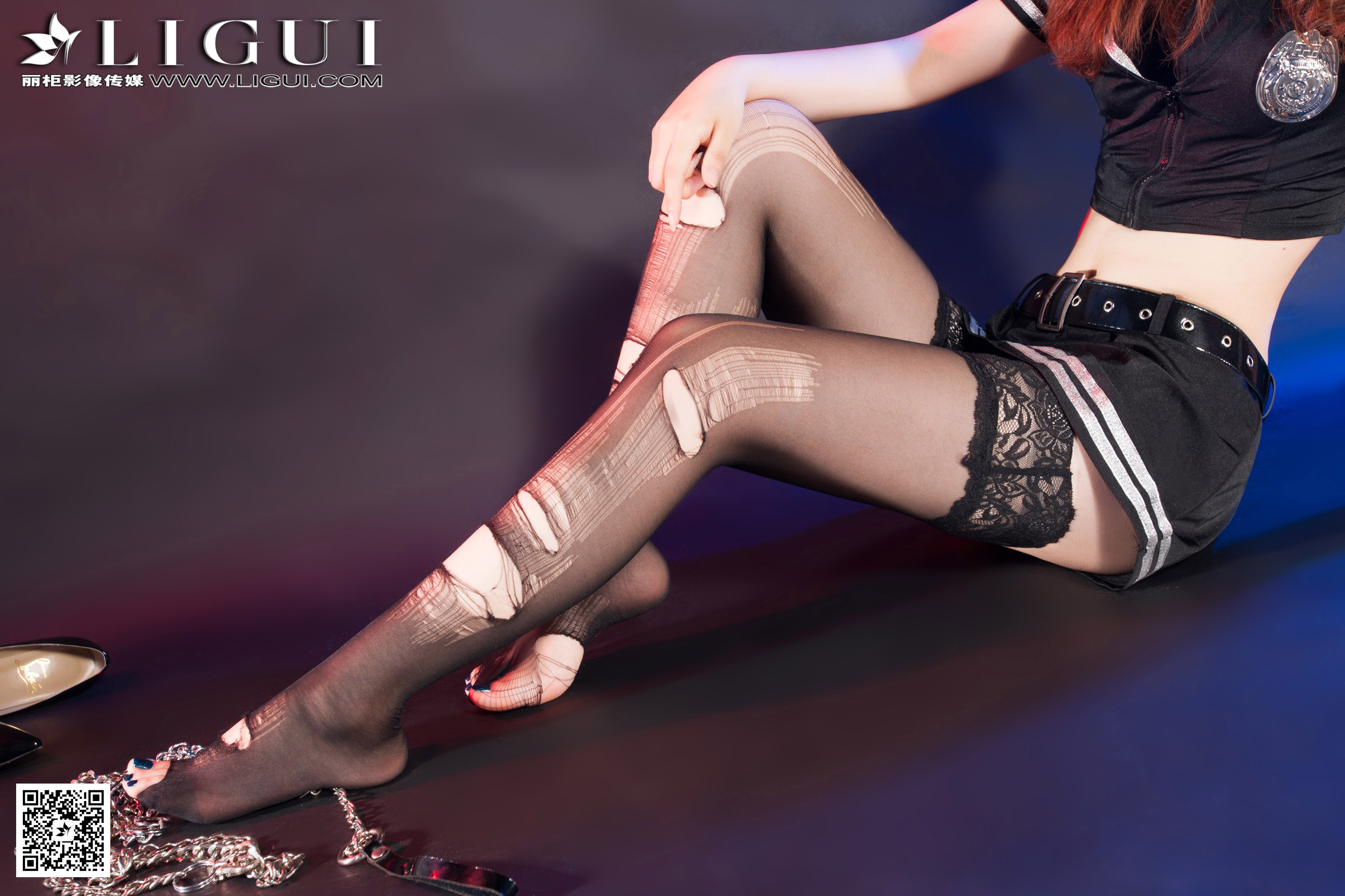 pretty lady dirty feet 33