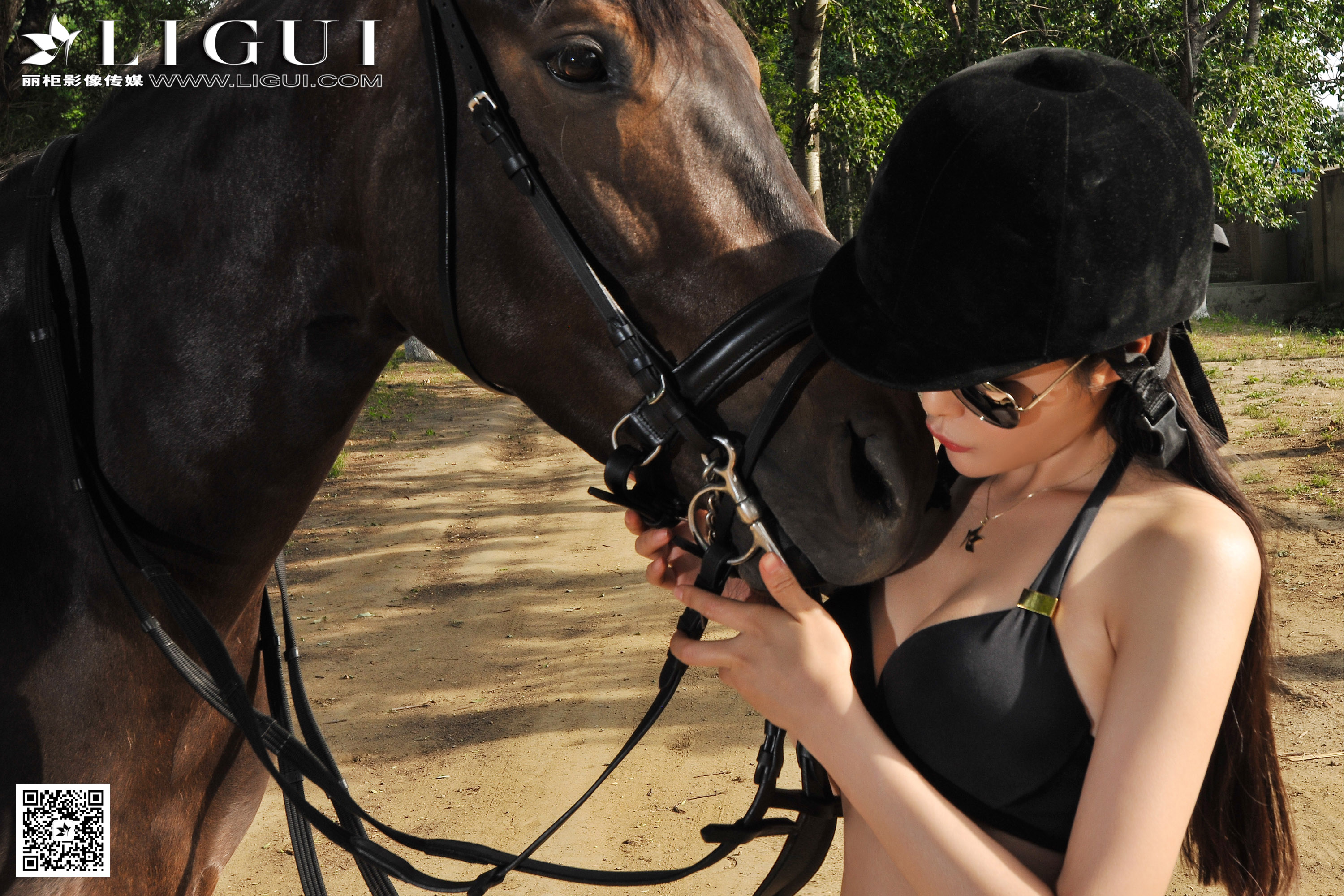 pretty lady dirty feet 34