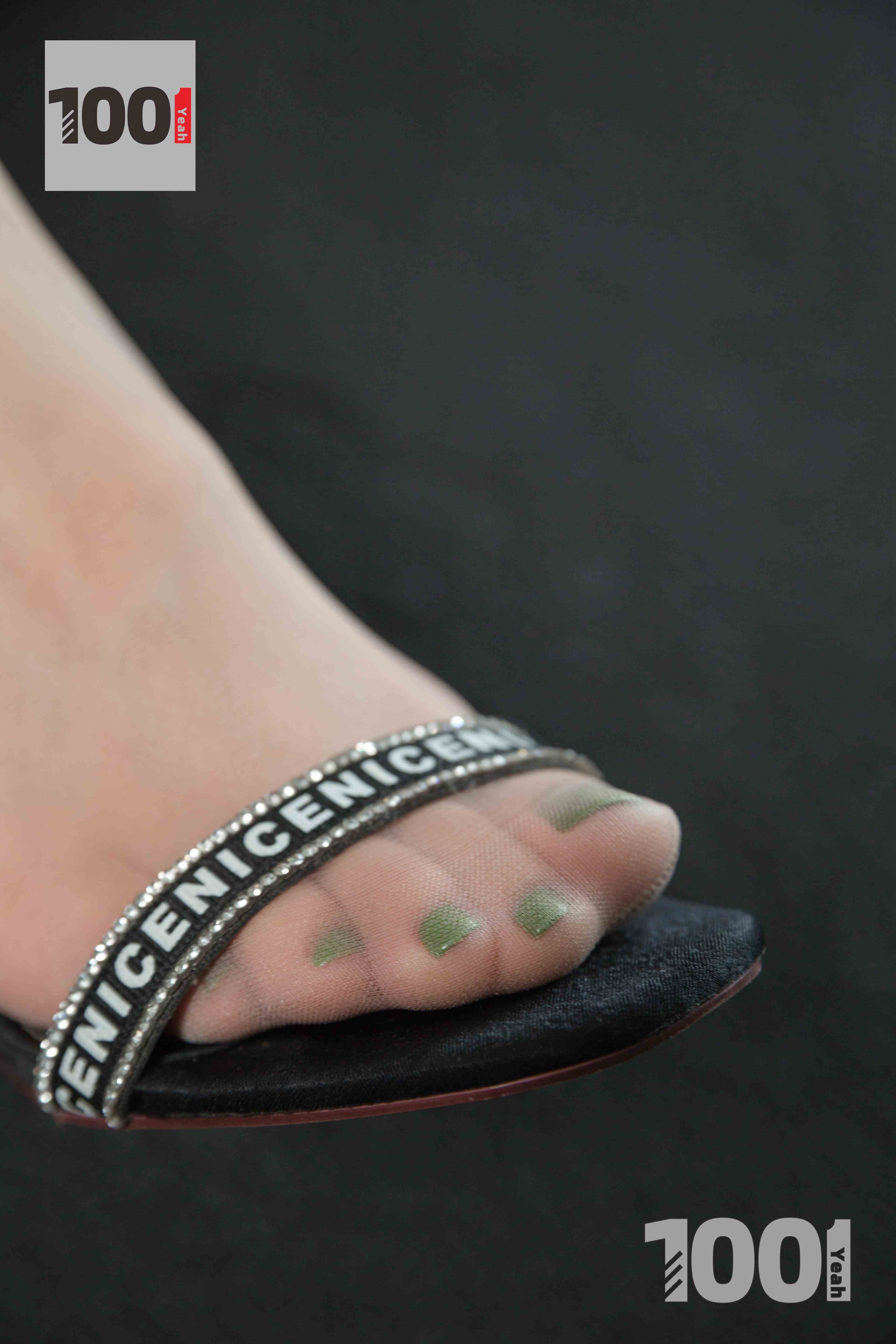 China Beauty Legs and feet 1012