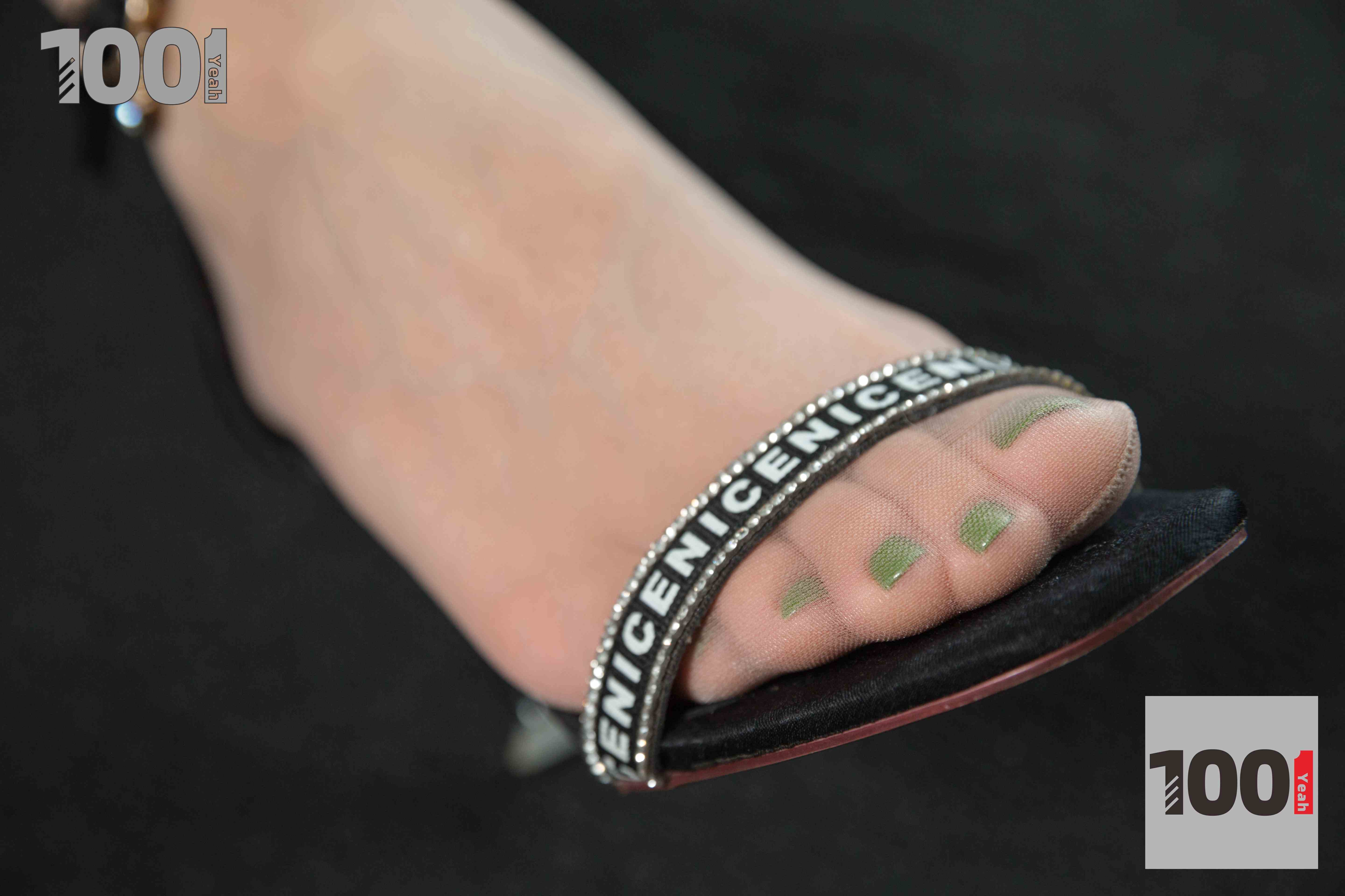 China Beauty Legs and feet 1012