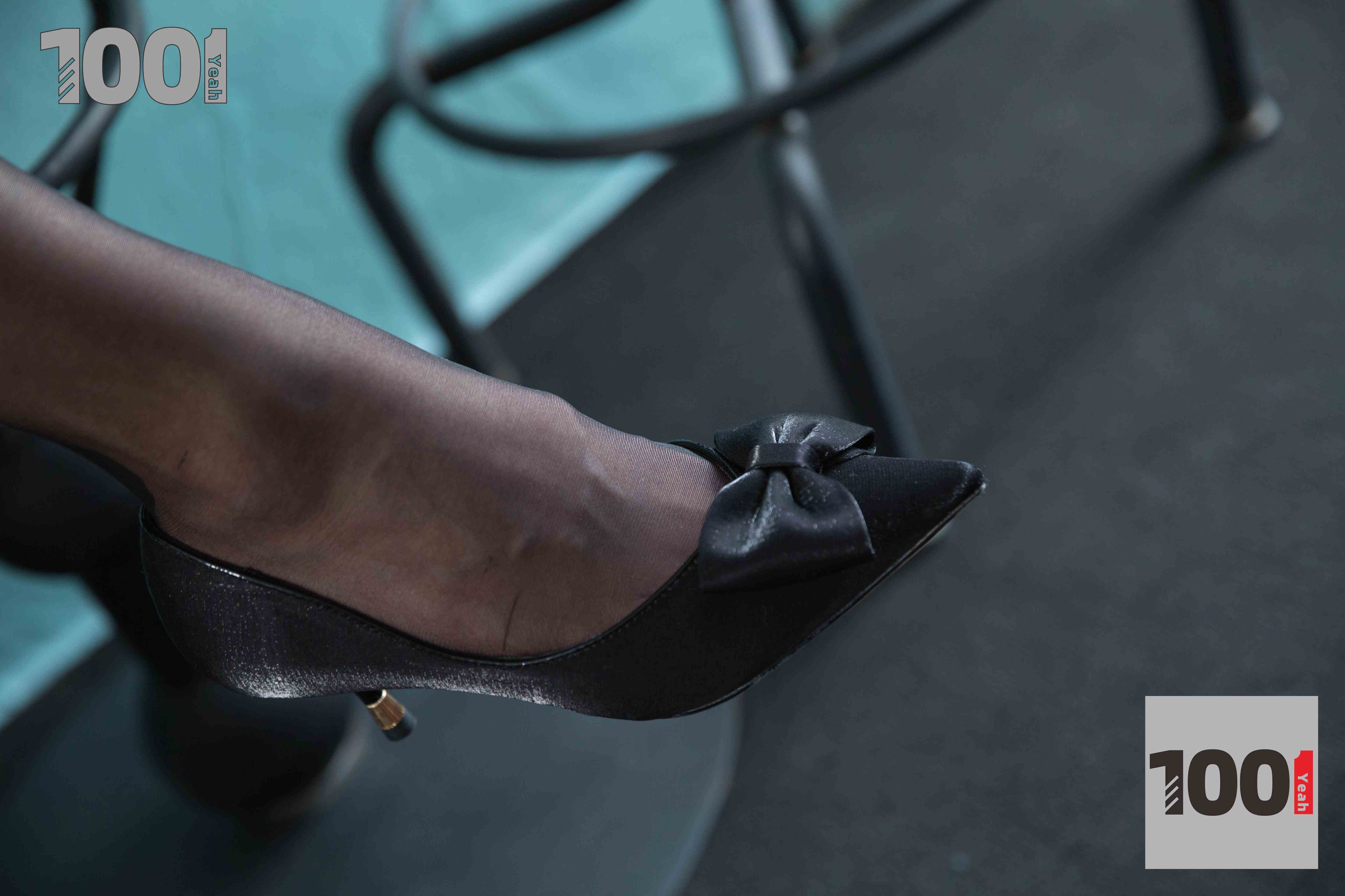 China Beauty Legs and feet 1014