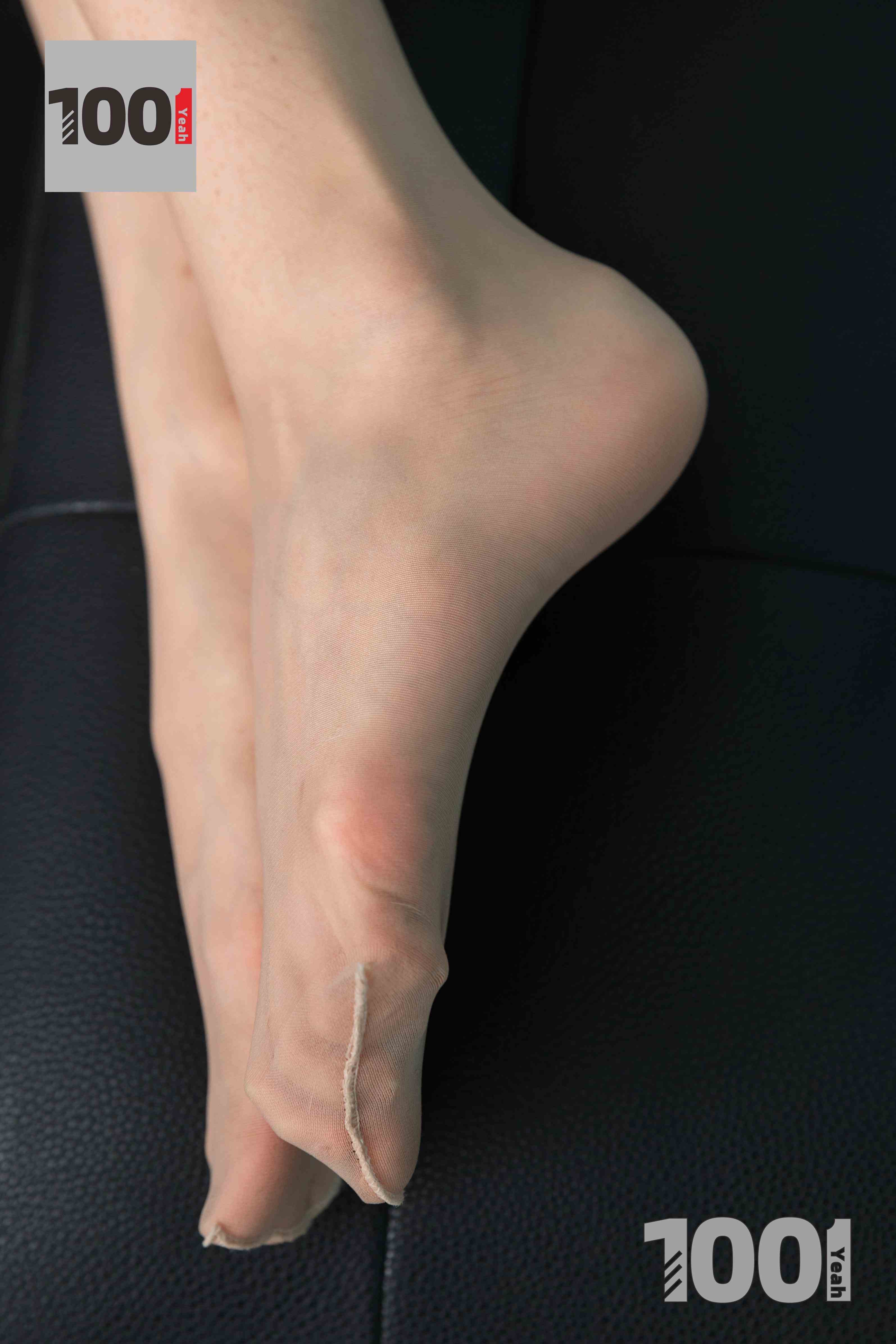 China Beauty Legs and feet 1015