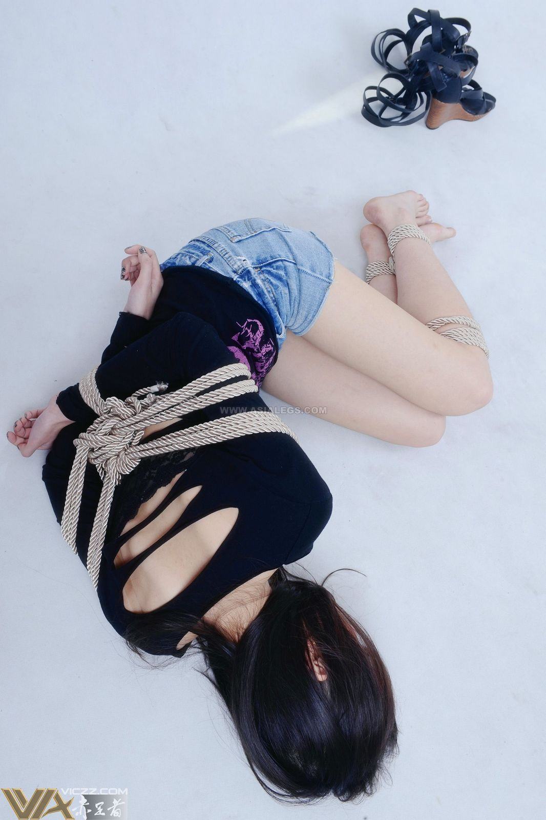 kidnapping girl for your Foot Fetish 12