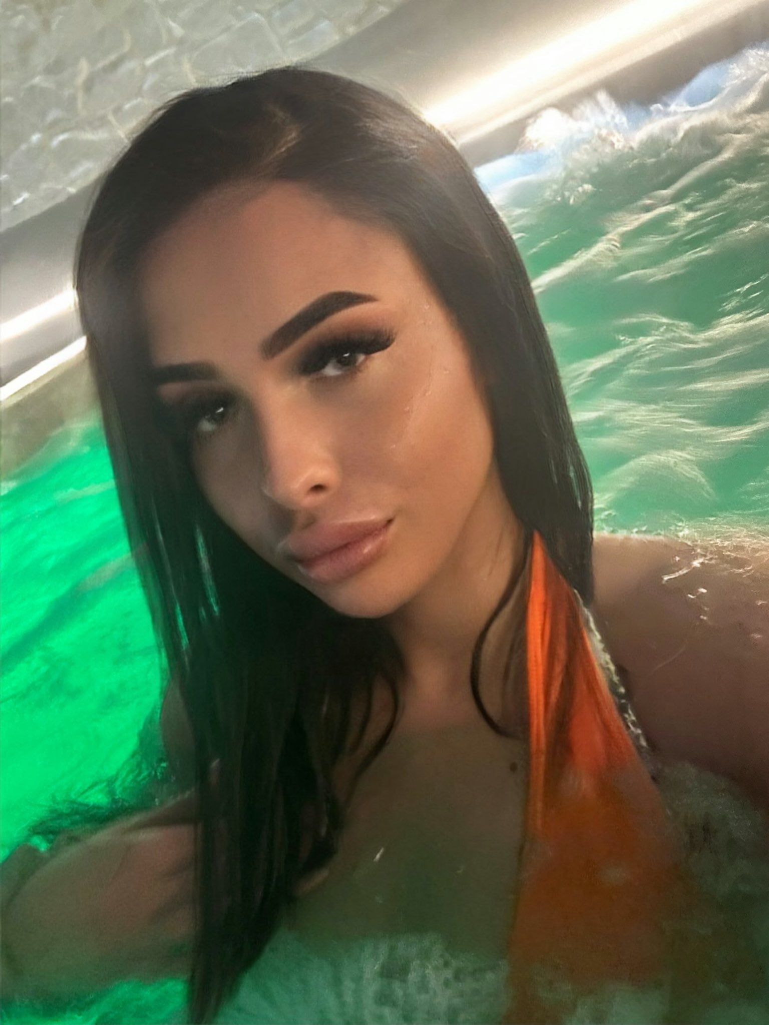 Sexy Eastern European girl spreads her pussy