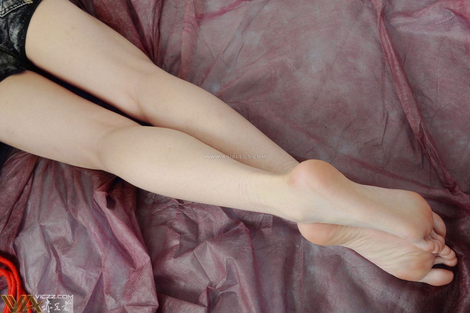 kidnapping girl for your Foot Fetish 15