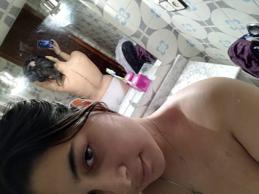 Viral Nurse naked pic