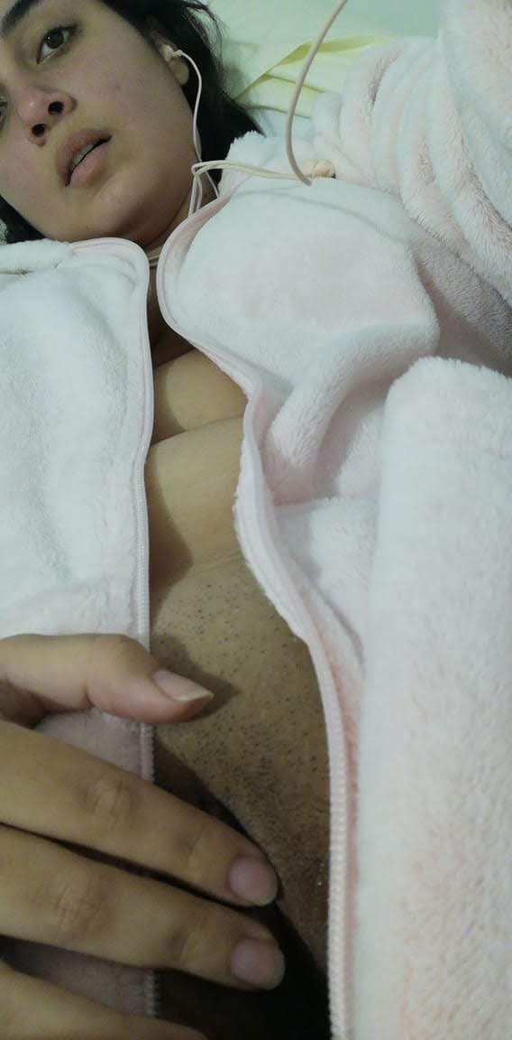 Viral Nurse naked pic