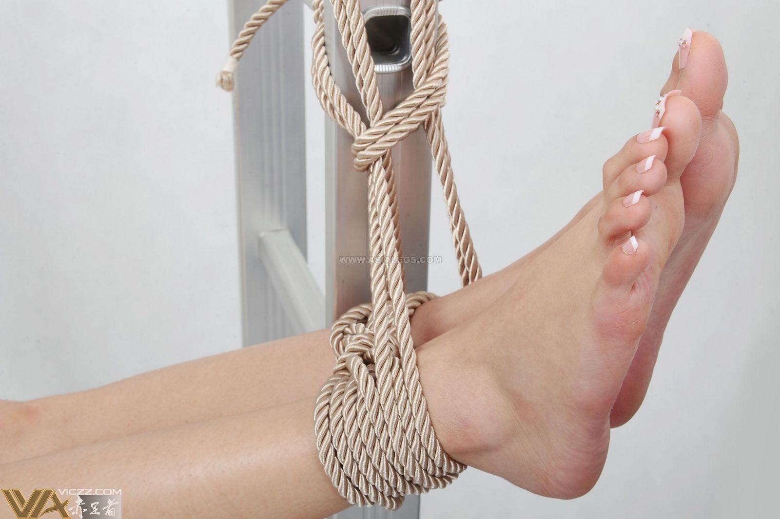 kidnapping girl for your Foot Fetish 18