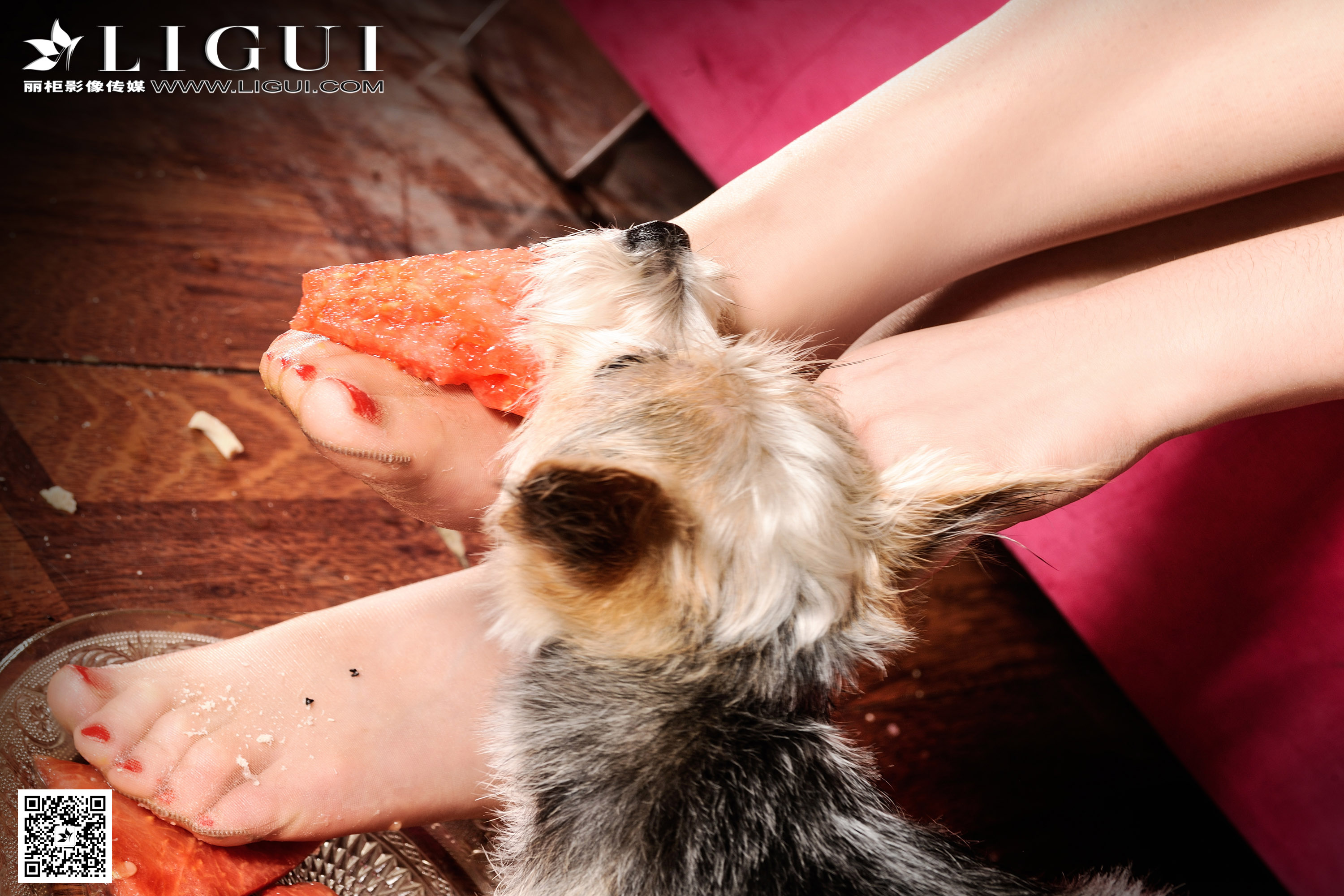 pretty lady dirty feet 36-2