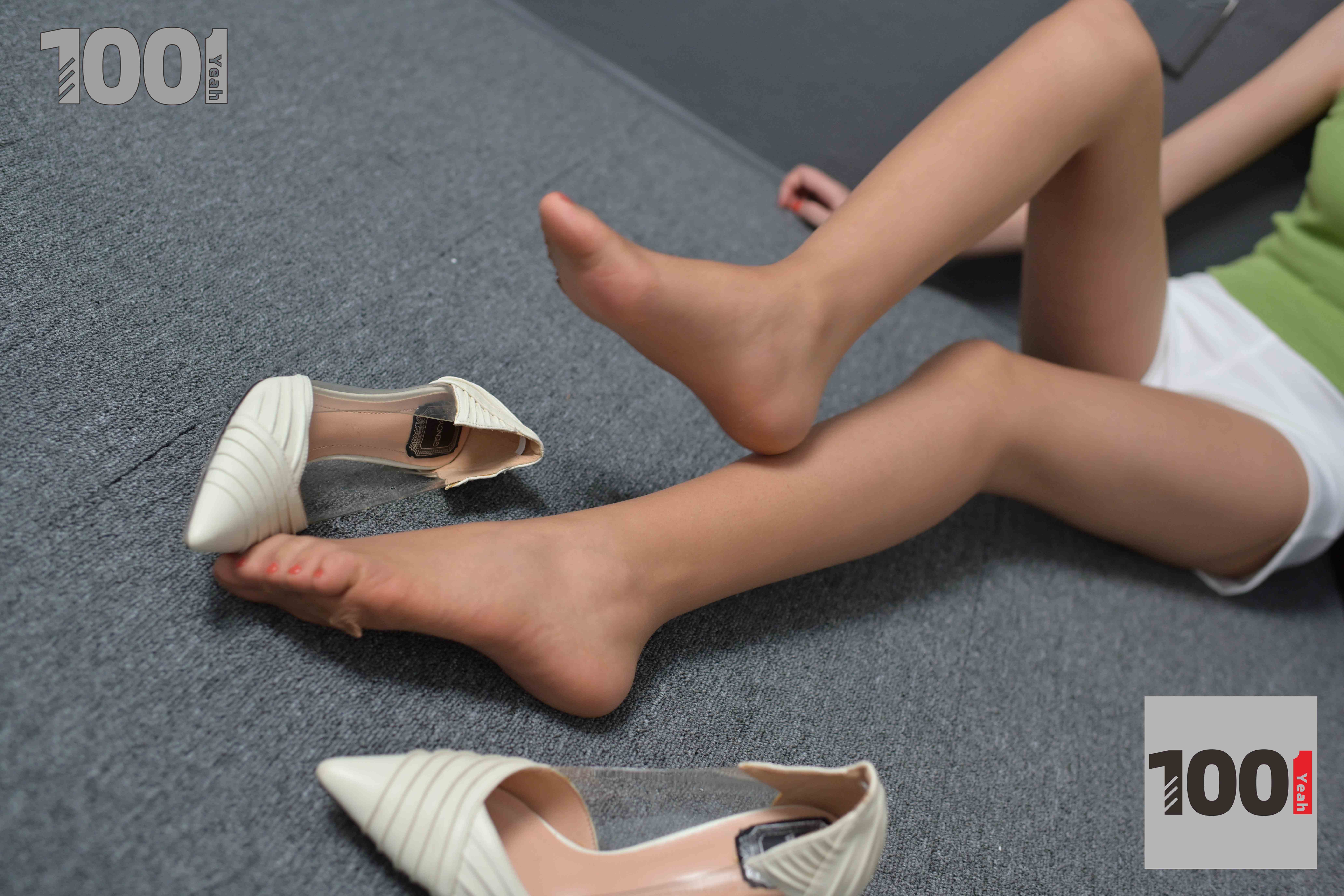 China Beauty Legs and feet 1016