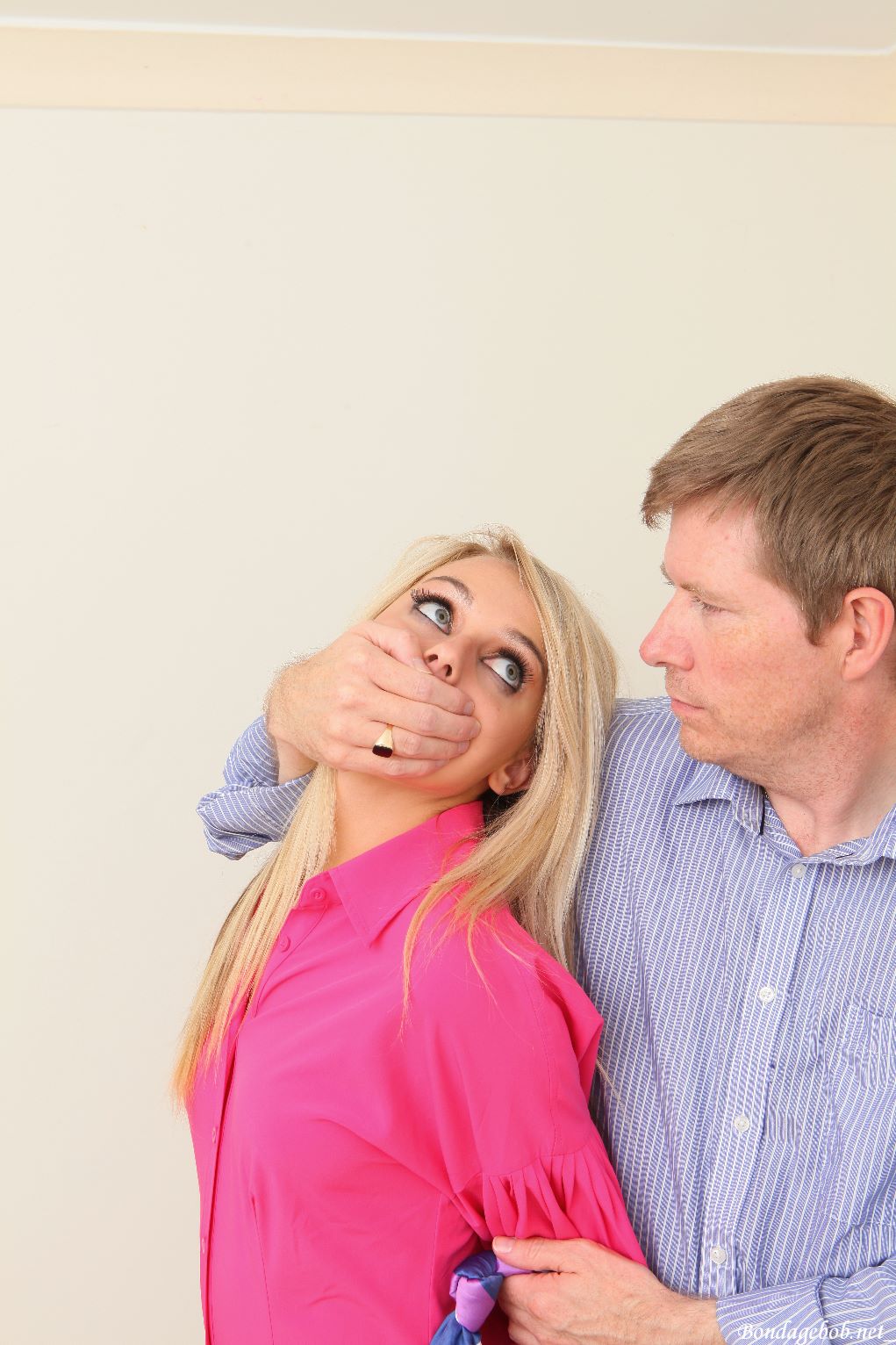 Tied Sexy Beauties 222-1