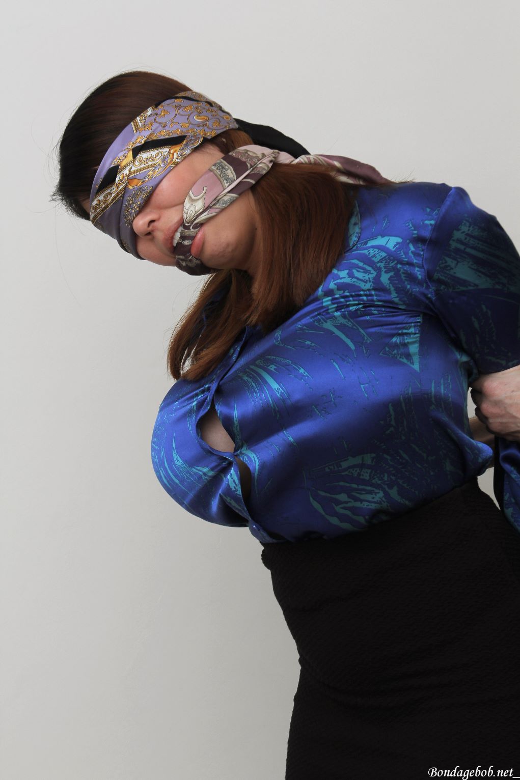 Tied Sexy Beauties 226-1