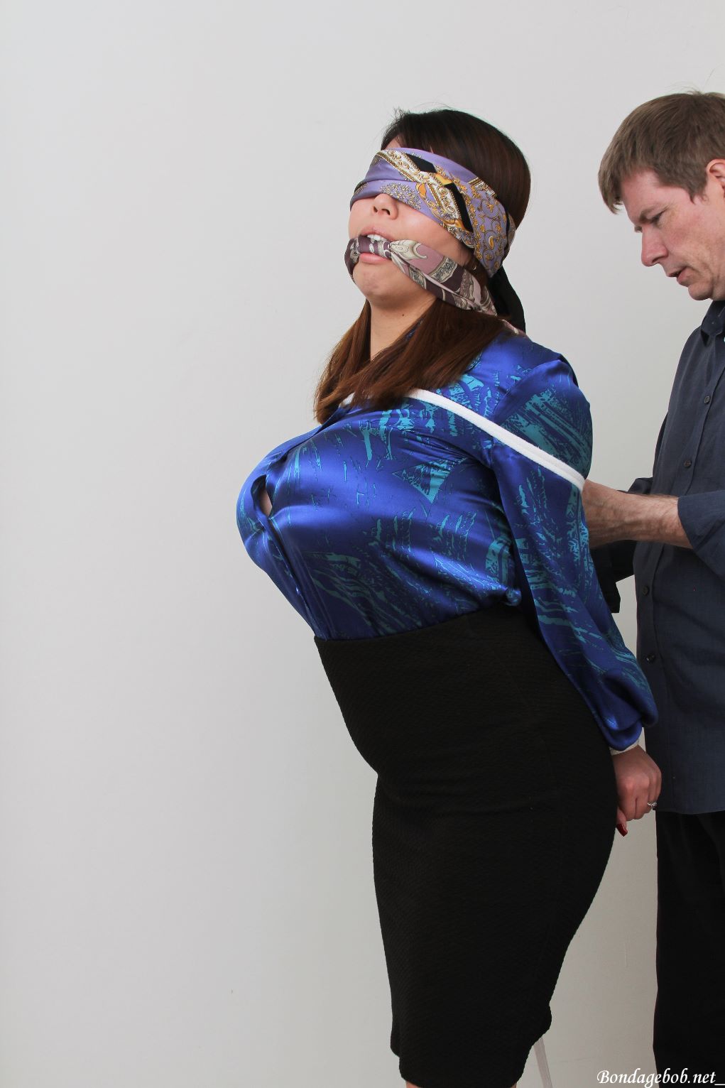 Tied Sexy Beauties 226-1