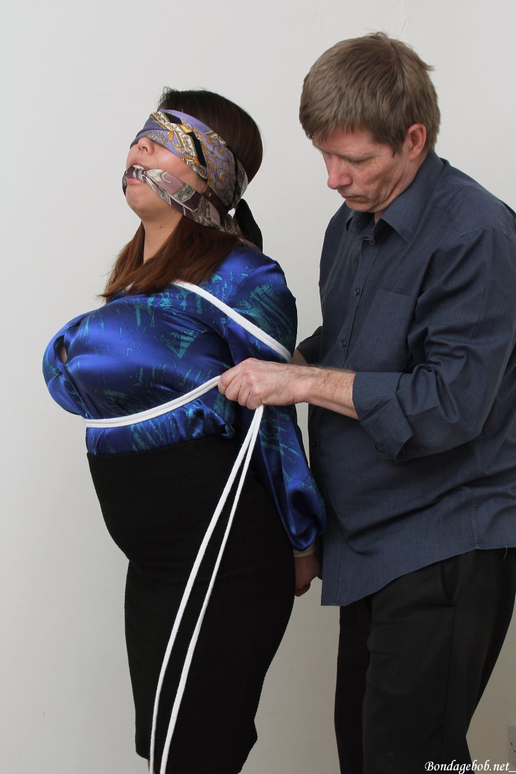 Tied Sexy Beauties 226-1