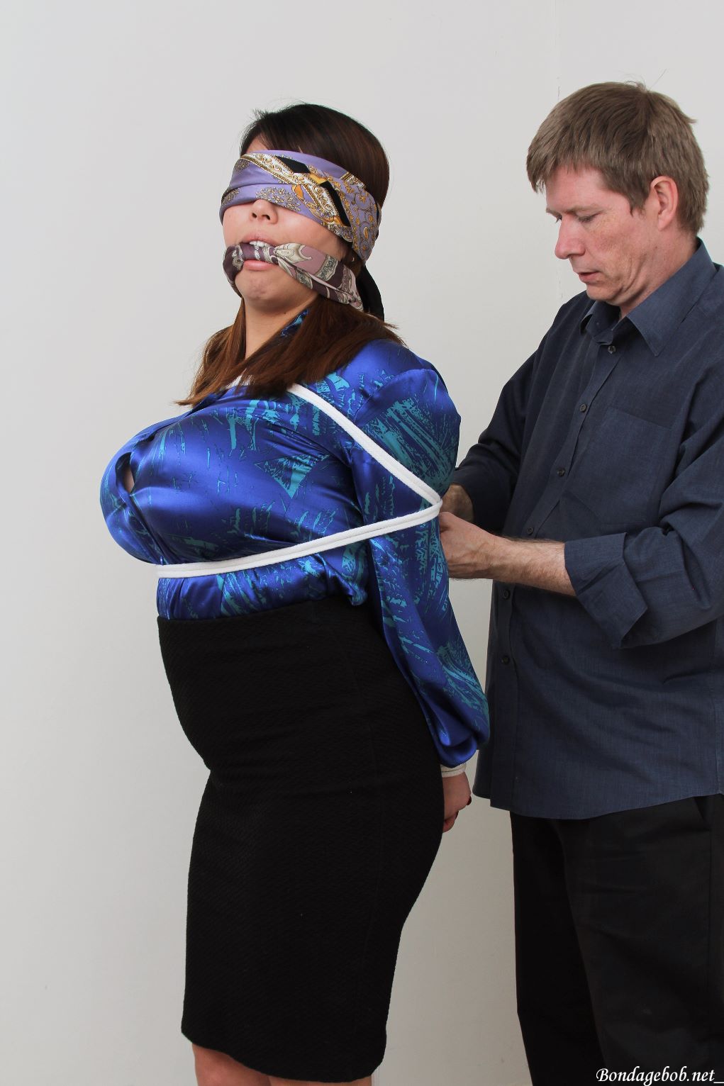 Tied Sexy Beauties 226-1