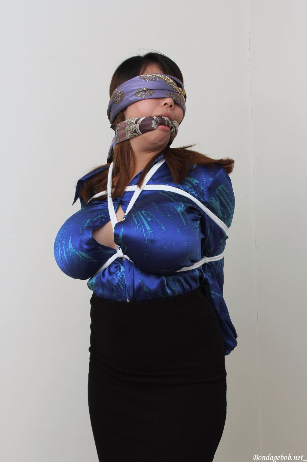 Tied Sexy Beauties 226-1