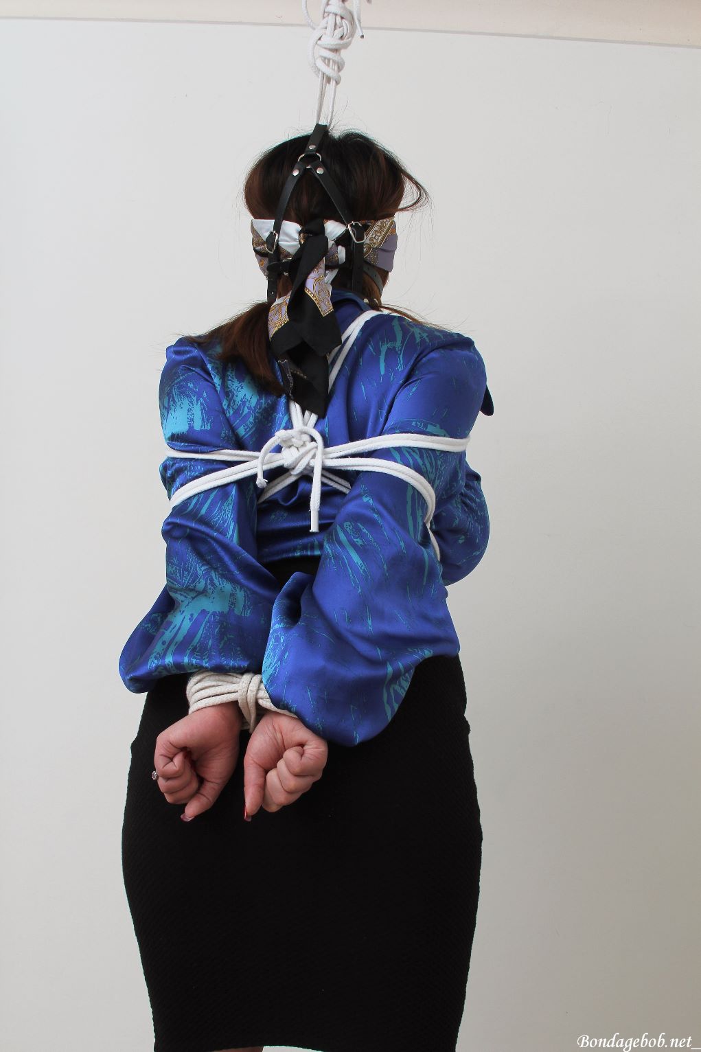 Tied Sexy Beauties 226-3